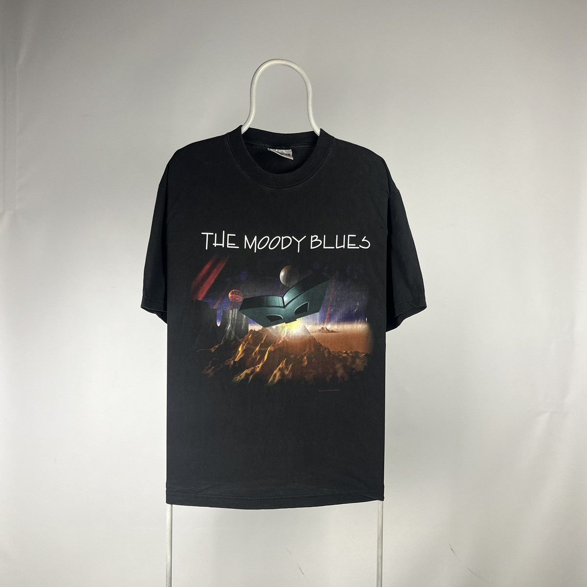 Band Tees The moody blues uk tour 1997 T-shirt vtg band size XLarge Size US XL / EU 56 / 4 - 1 Thumbnail