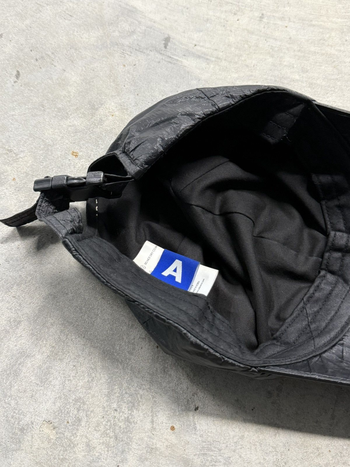 Ader Error Ader Error S/S20 Alien Eye Velcro Hat Size ONE SIZE - 6 Thumbnail