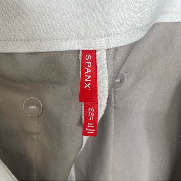 Spanx Spanx Kick Flare Pant Classic White 3XL NWT Size 42" / US 20 - 6 Thumbnail