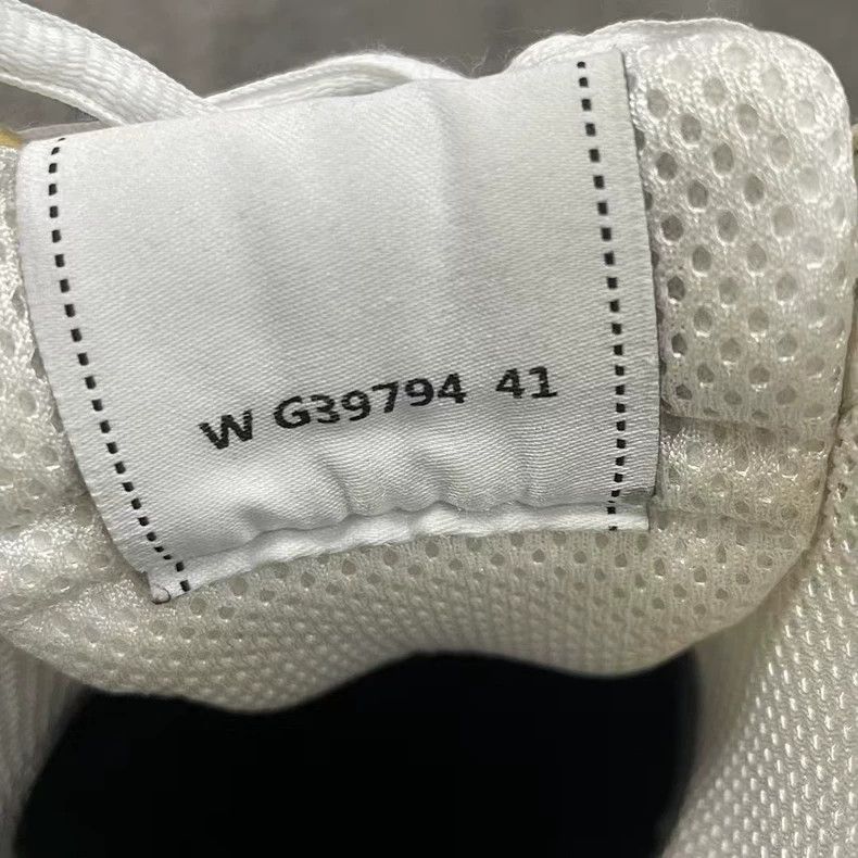 Chanel Chanel Silver Running Sneakers Size US 8 / EU 41 - 8 Thumbnail