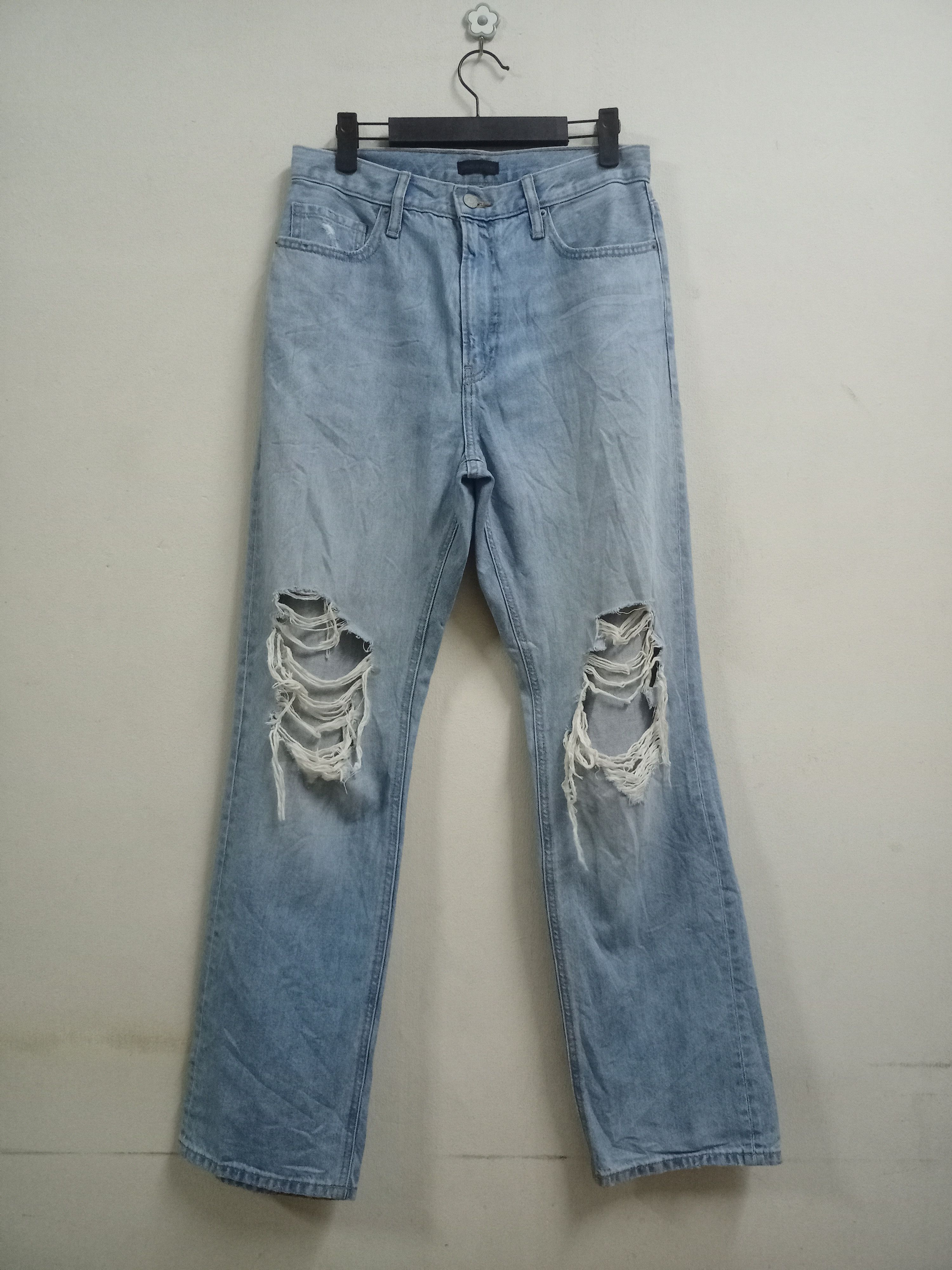 Uniqlo Vintage Japanese Uniqlo High Rise Distressed Loose Jeans Size US 29 - 12 Thumbnail