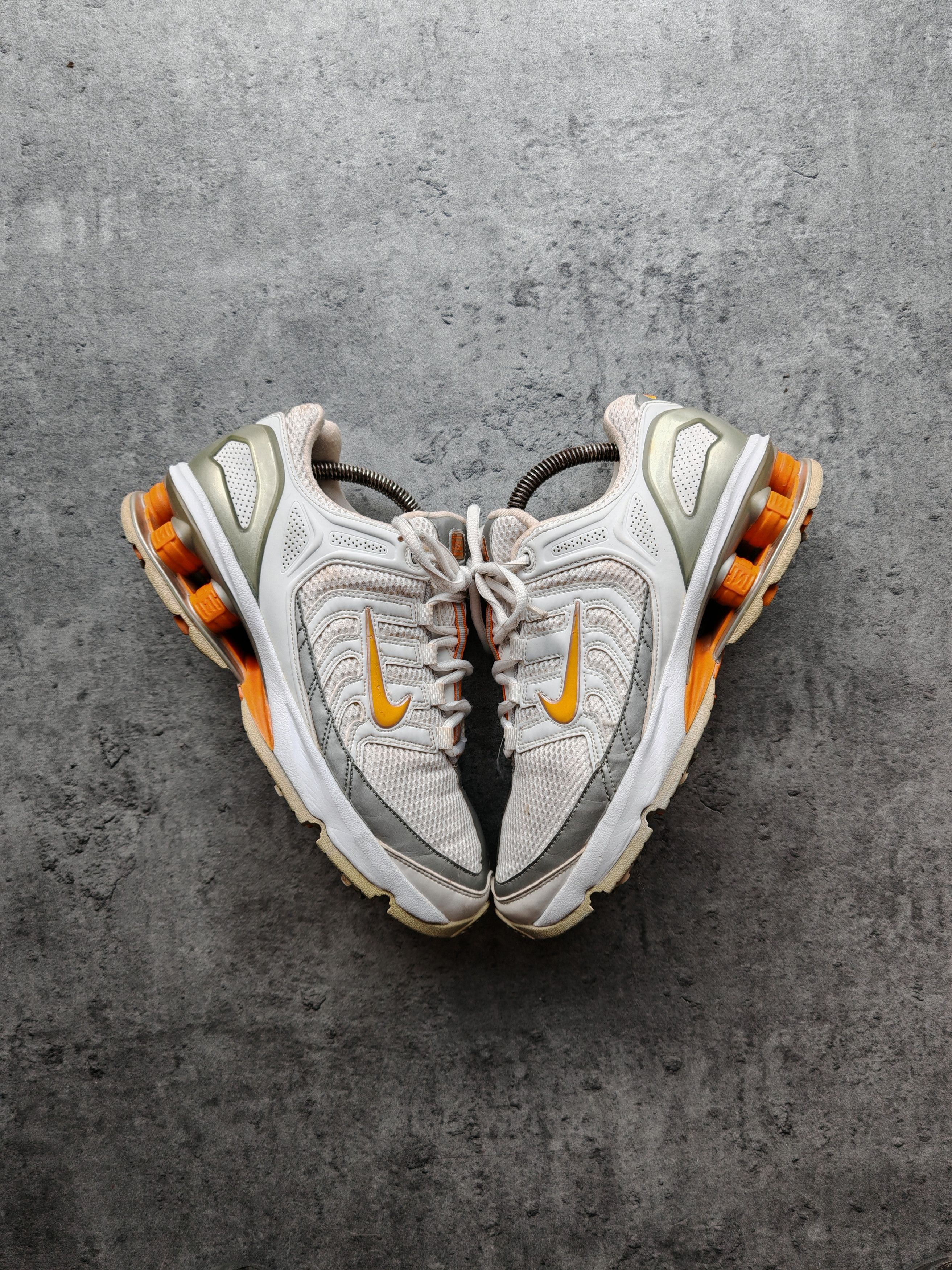 Nike VIntage Nike Shox 2006 Tradition At Contact T@C Size US 7.5 / EU 40-41 - 1 Thumbnail