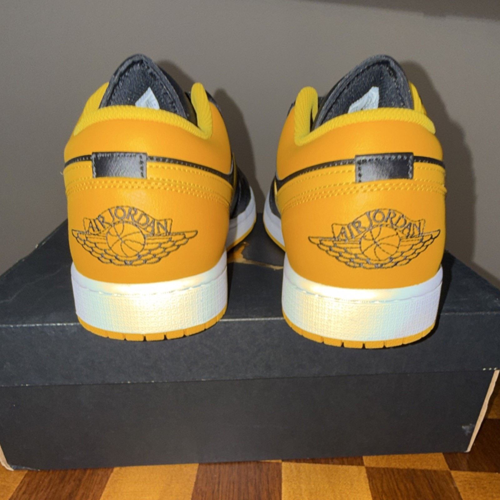 Nike Jordan Air Jordan 1 Low Black Yellow Ochre White Leather 13M Size US 13 / EU 46 - 4 Thumbnail