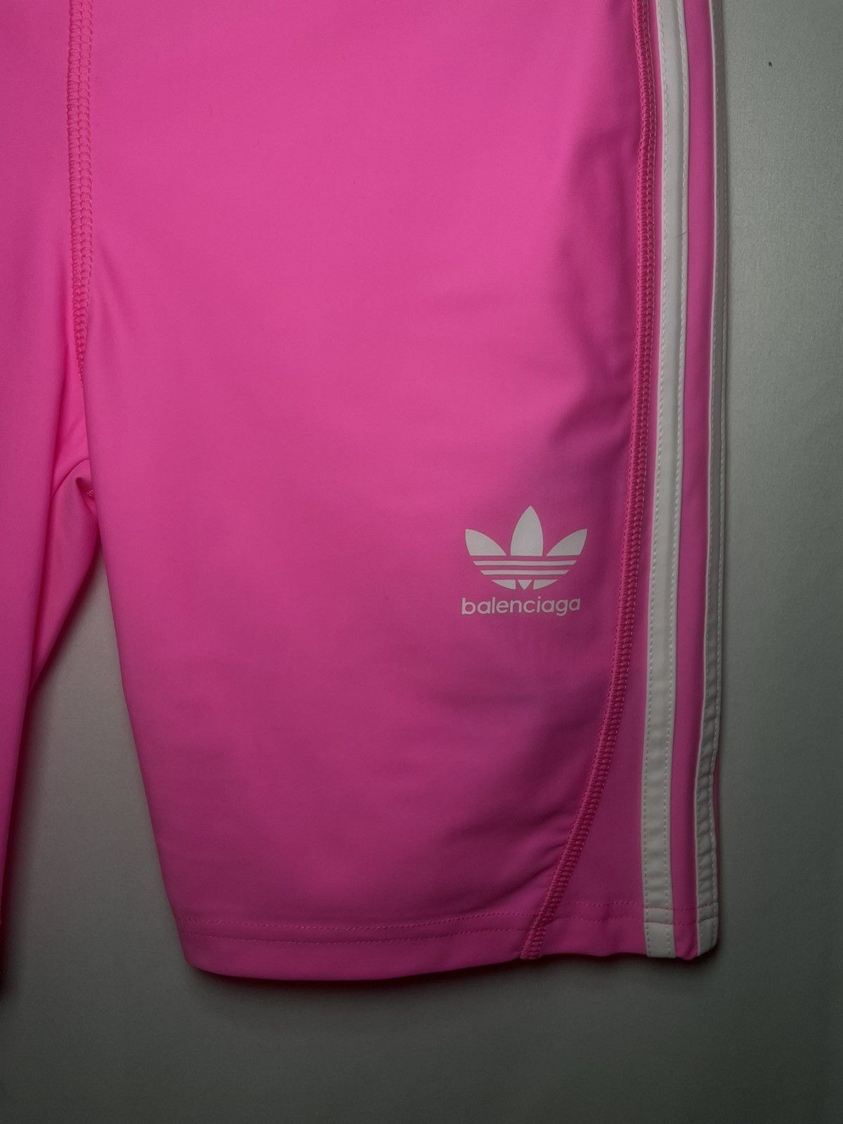 Balenciaga Balenciaga x Adidas Spandex Shorts Size 27" / US 4 / IT 40 - 2 Thumbnail
