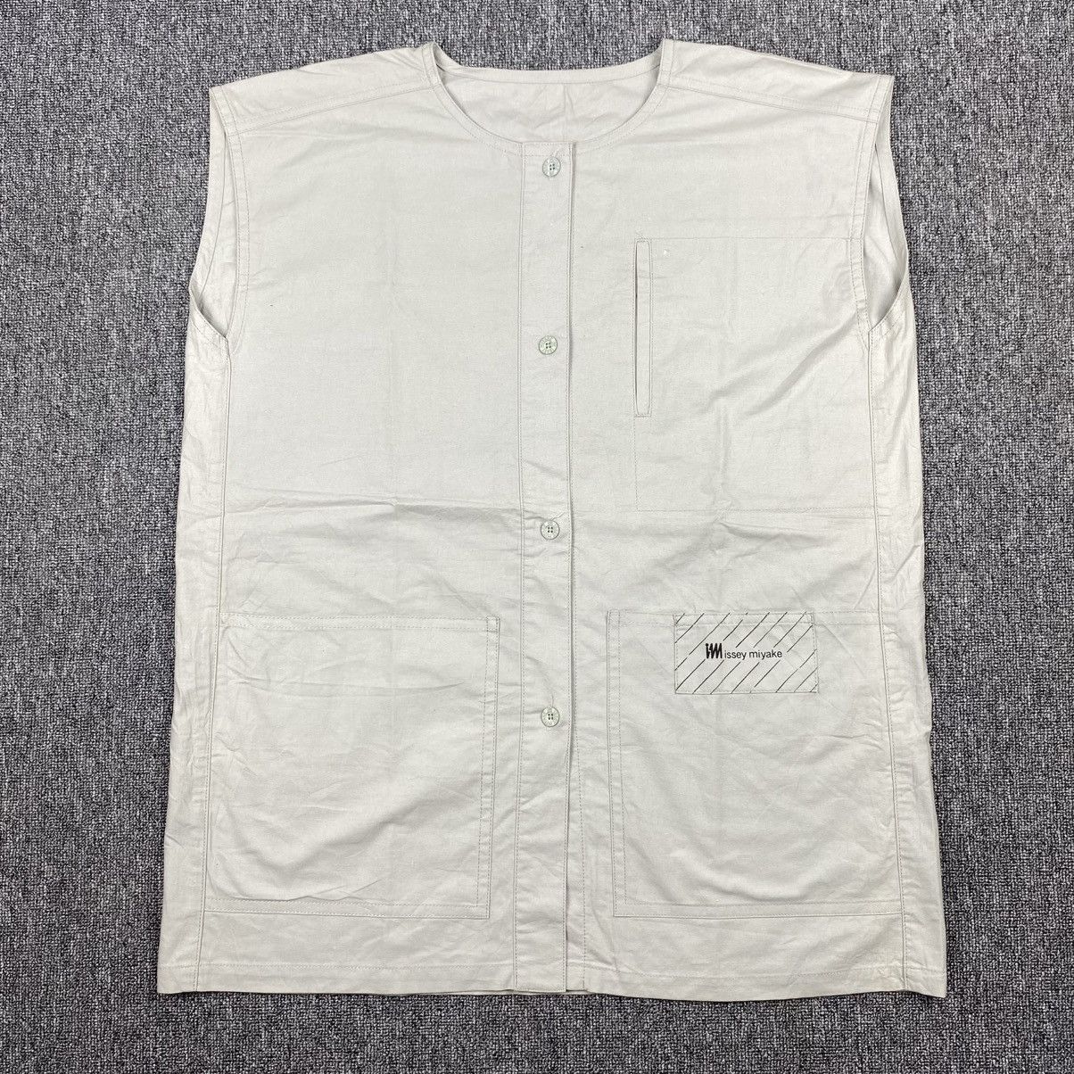 Rare ✨ Issey miyake IM kitchen vest