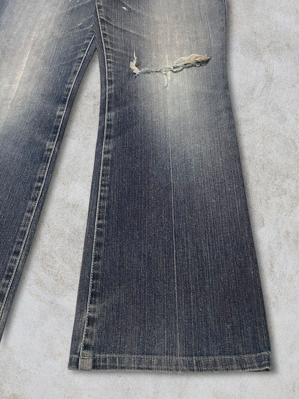 Tornado Mart Vintage Tornado Mart Paint Splatter Button Fly Bootcut Jeans Size US 30 / EU 46 - 10 Thumbnail