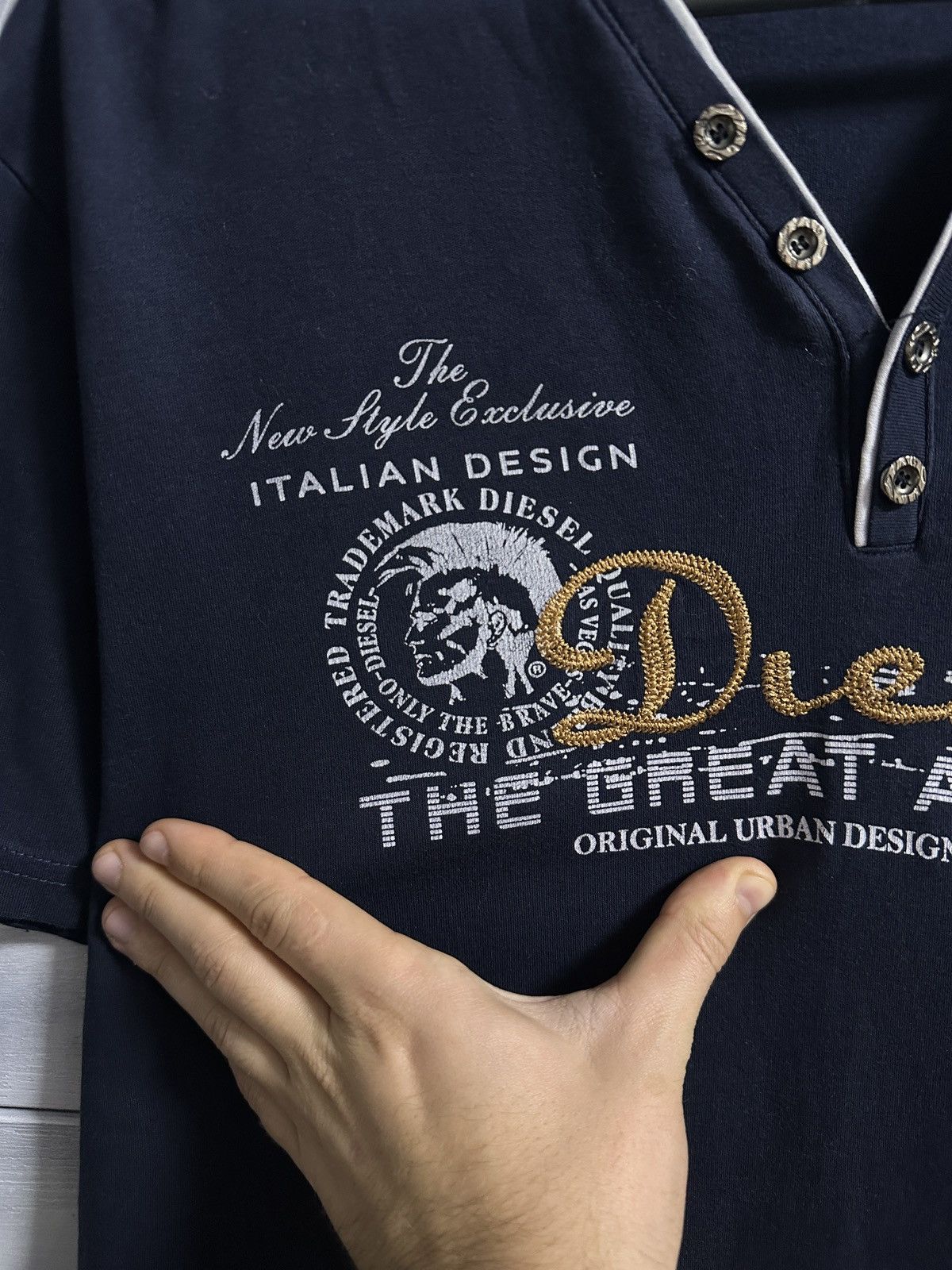 Diesel × Vintage Rare Vintage T-Shirt Diesel The Great Adventure Punk Logo Size US XL / EU 56 / 4 - 2 Thumbnail