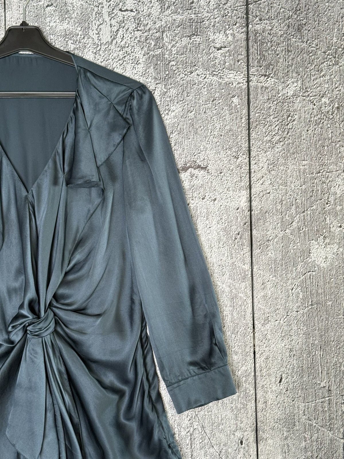 Prada Prada 100% Silk Draped Knot Blouse Top Made In Italy Size S / US 4 / IT 40 - 3 Thumbnail