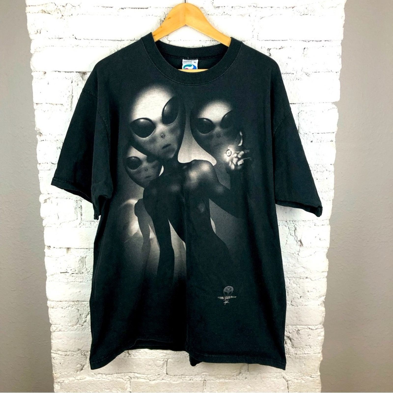 Vintage 90’s Liquid Blue Alien Tee