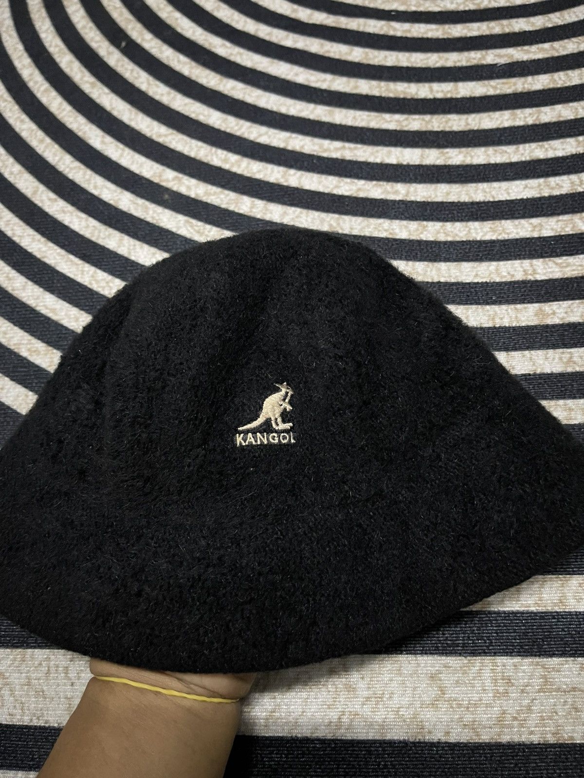 Kangol 90s KANGOL EMBROIDERED LOGO WOOL BUCKET HAT Size ONE SIZE - 3 Thumbnail
