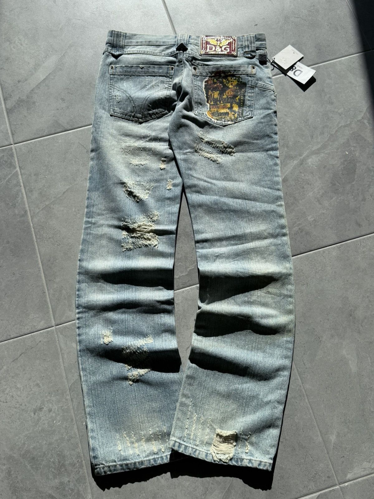 Dolce & Gabbana 2000s Dolce & Gabbana Distressed Washed Denim Jeans Size US 31 - 2 Thumbnail