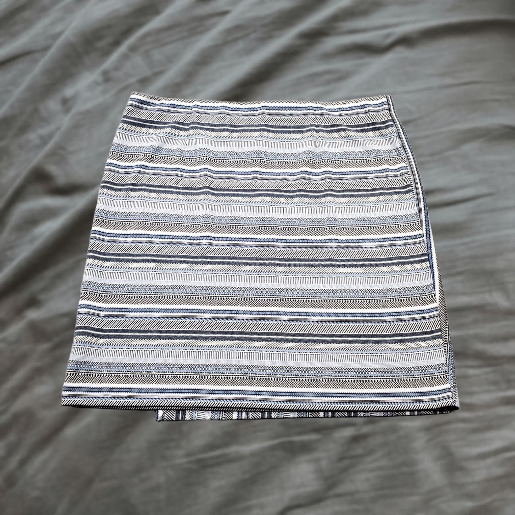 J. Jill J. Jill Womens XL Multicolor Striped Faux Wrap Knit Pleated Back Pull-On Skirt - Short, Casual/Multi Occasion, Stretch Rayon, NWT, Womens Size 40" / US 18 - 1 Thumbnail