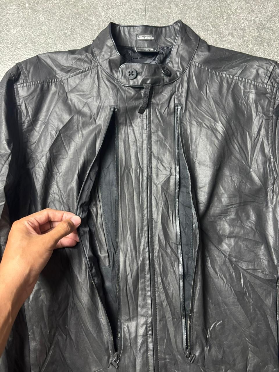 Hussein Chalayan × Puma 2010 Puma Hussein Chalayan Stealth Pocket Waxed Jacket Size US M / EU 48-50 / 2 - 3 Thumbnail