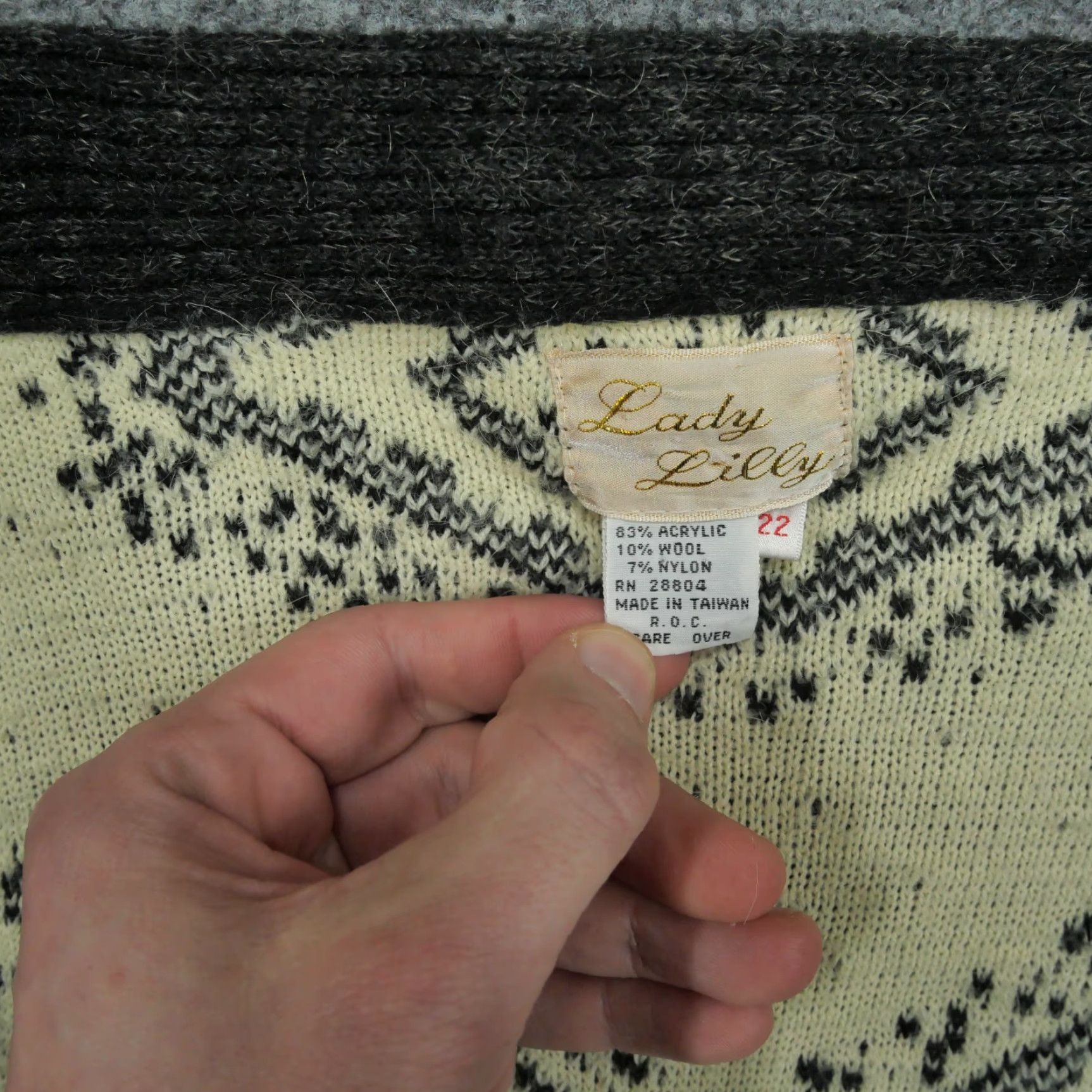 Vintage VINTAGE Lady Lilly Cardigan Sweater Womens 22 Plus Brown Grey Cream Wool Blend Knit Pockets 80s Size 3XL / US 20-22 - 4 Thumbnail
