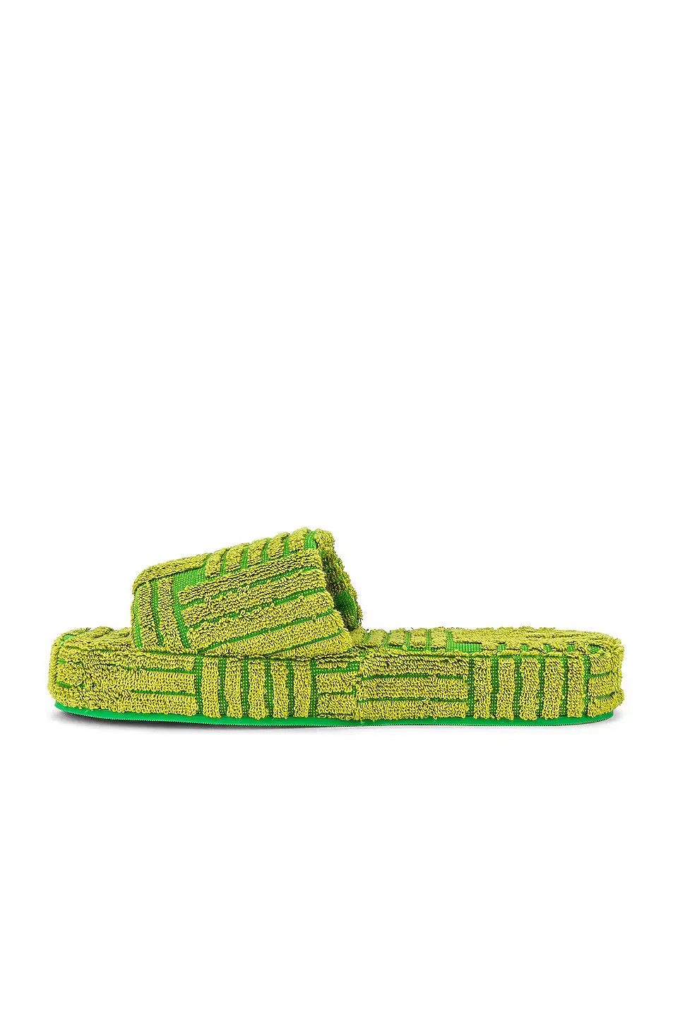 Bottega Veneta o1bcso1str0924 Resort Sponge in Green Size US 10 / EU 43 - 4 Thumbnail
