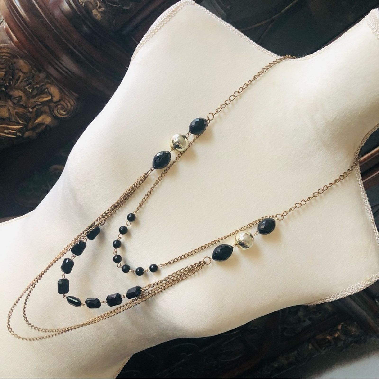 Jewelry Brass tone beaded chain necklace Size ONE SIZE - 1 Thumbnail