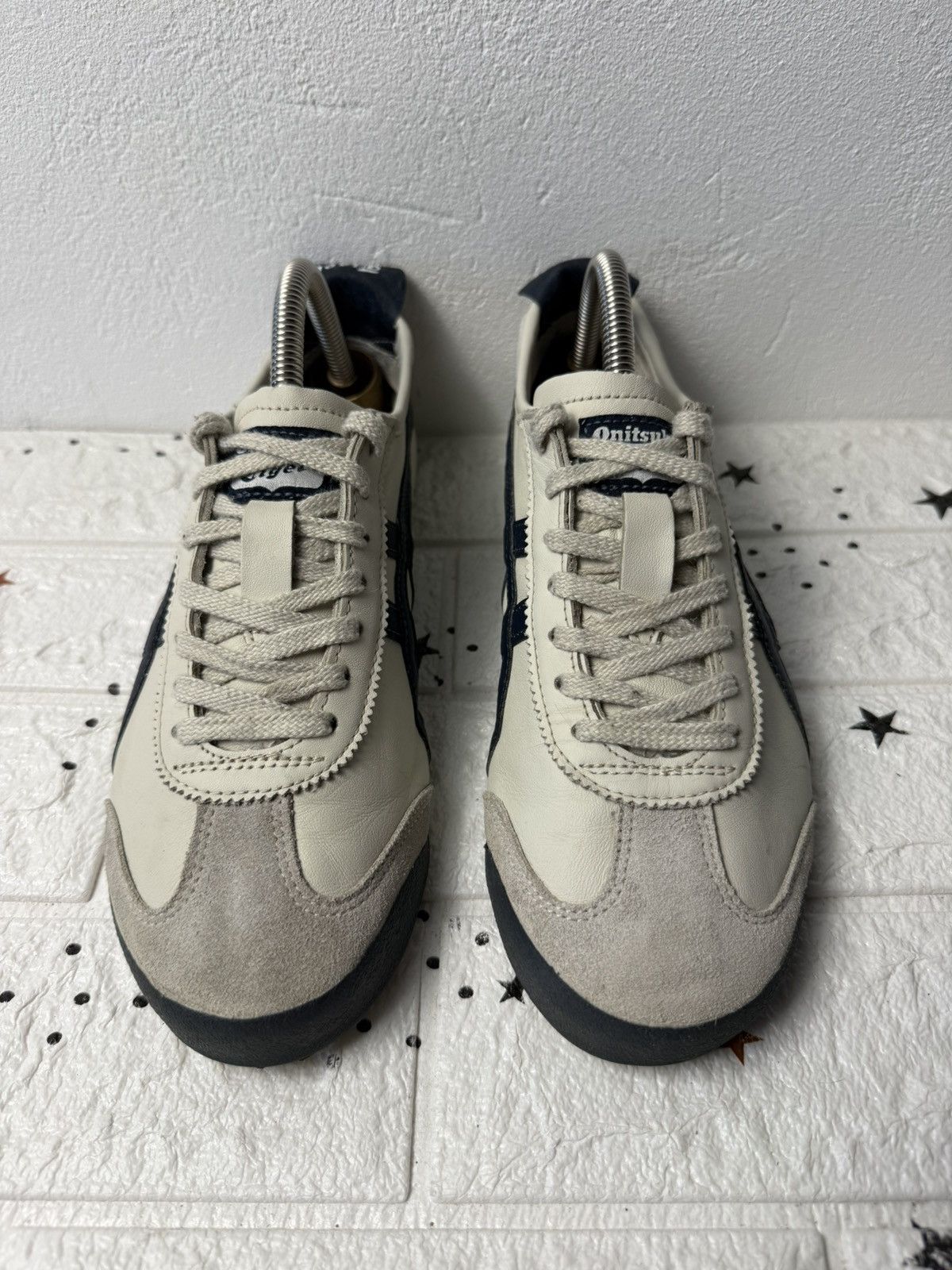 Onitsuka Tiger Onitsuka Tiger MEXICO 66 US7.5 UK6.5 EUR40.5 Casual Size US 7.5 / EU 40-41 - 3 Thumbnail