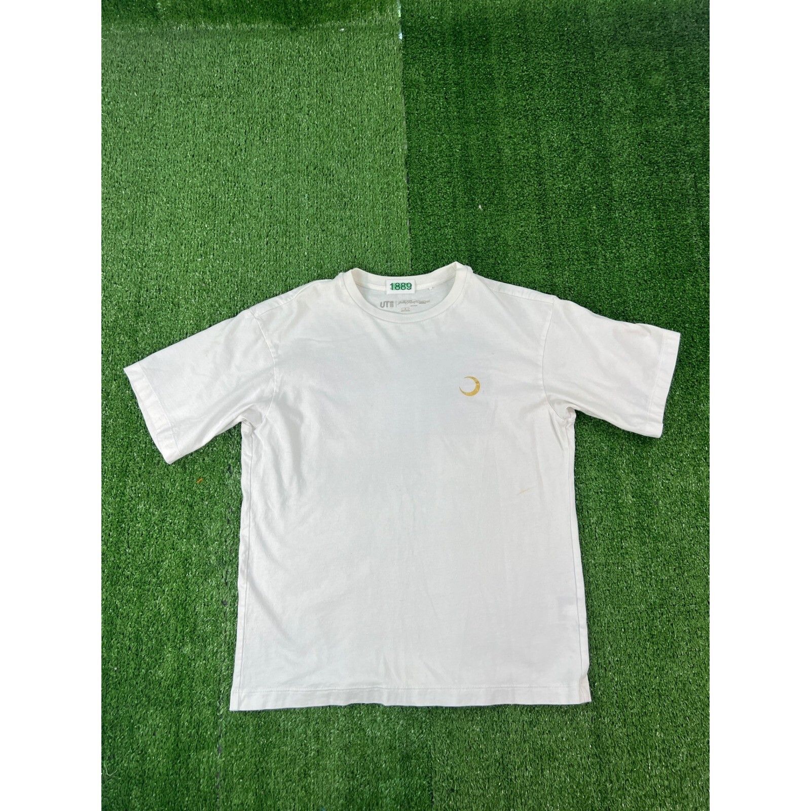 Uniqlo Ut Sailor Moon Eternal Graphic Tee White Small, Women's