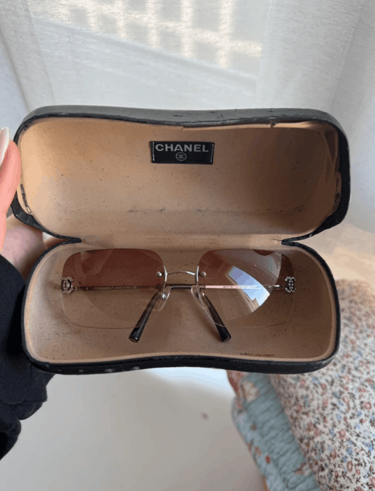 Chanel × Vintage CHANEL Sunglasses 4017-D Rimless Rhinestone Vintage Size ONE SIZE - 1 Thumbnail