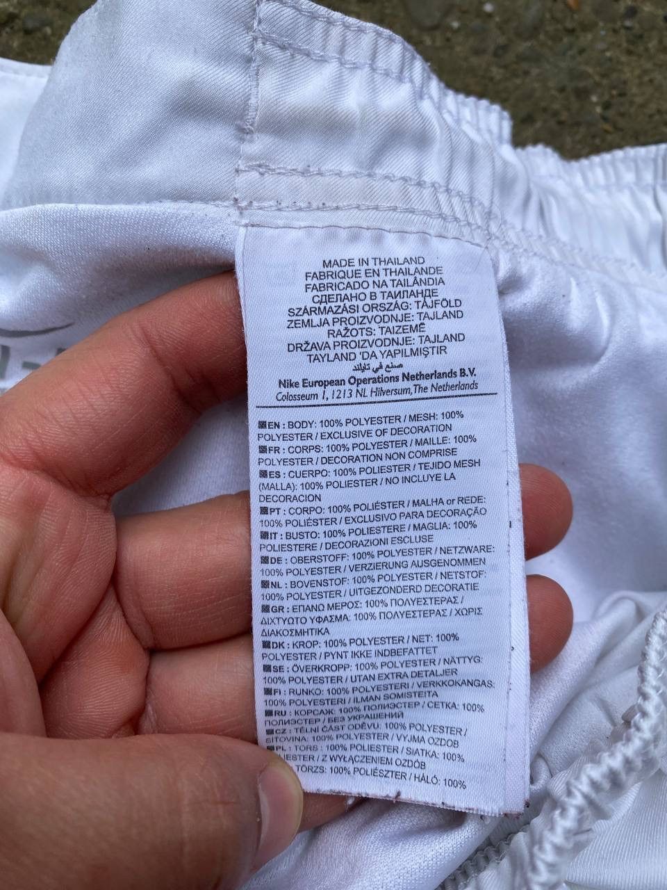 Nike Nike Sportswear Soccer Inter vintage shorts Size US 36 / EU 52 - 8 Thumbnail