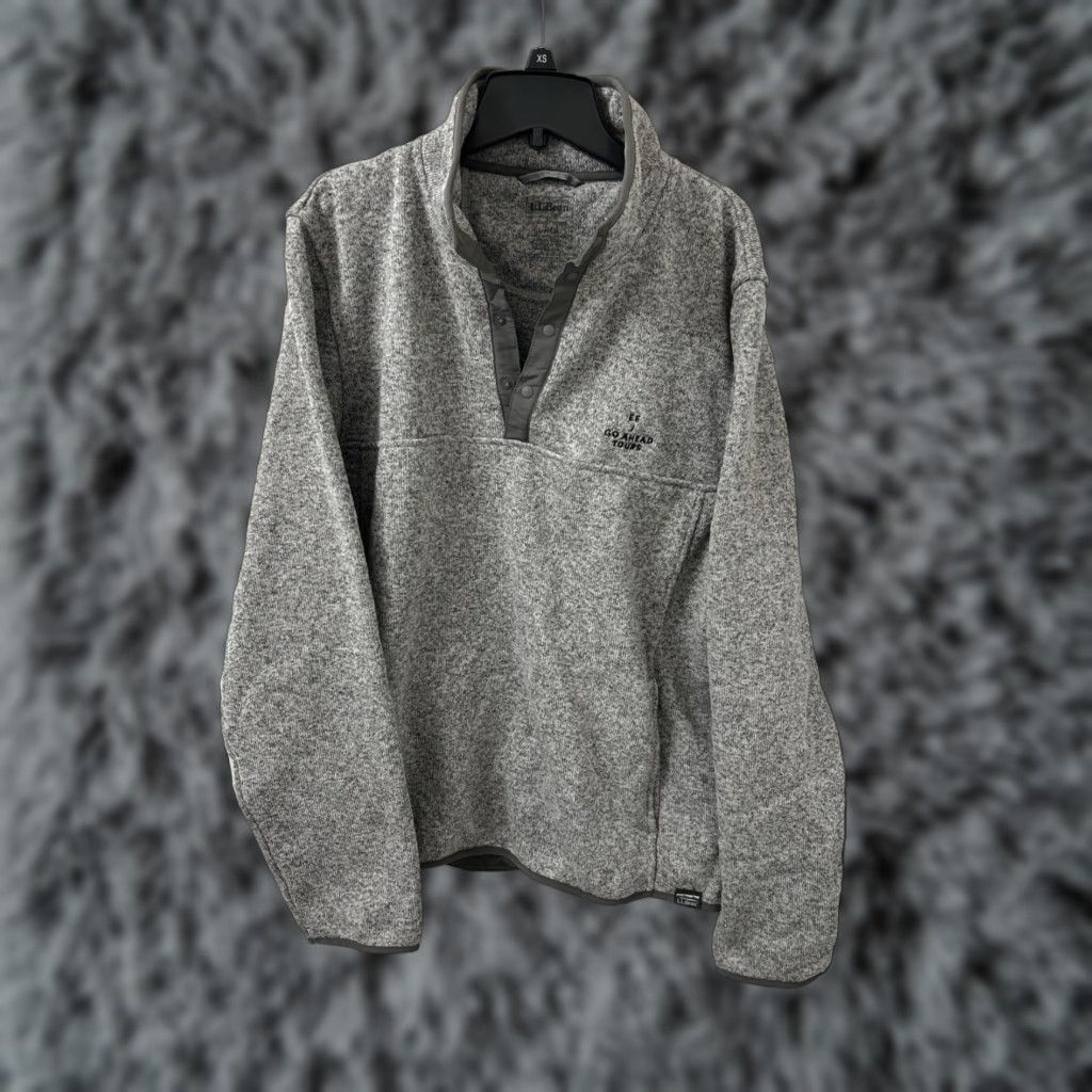 Vintage L.L. Bean Sweater Fleece Pullover Mens L Gray Mock Neck Solid Logo Embroidered 506449"} Size US L / EU 52-54 / 3 - 1 Thumbnail