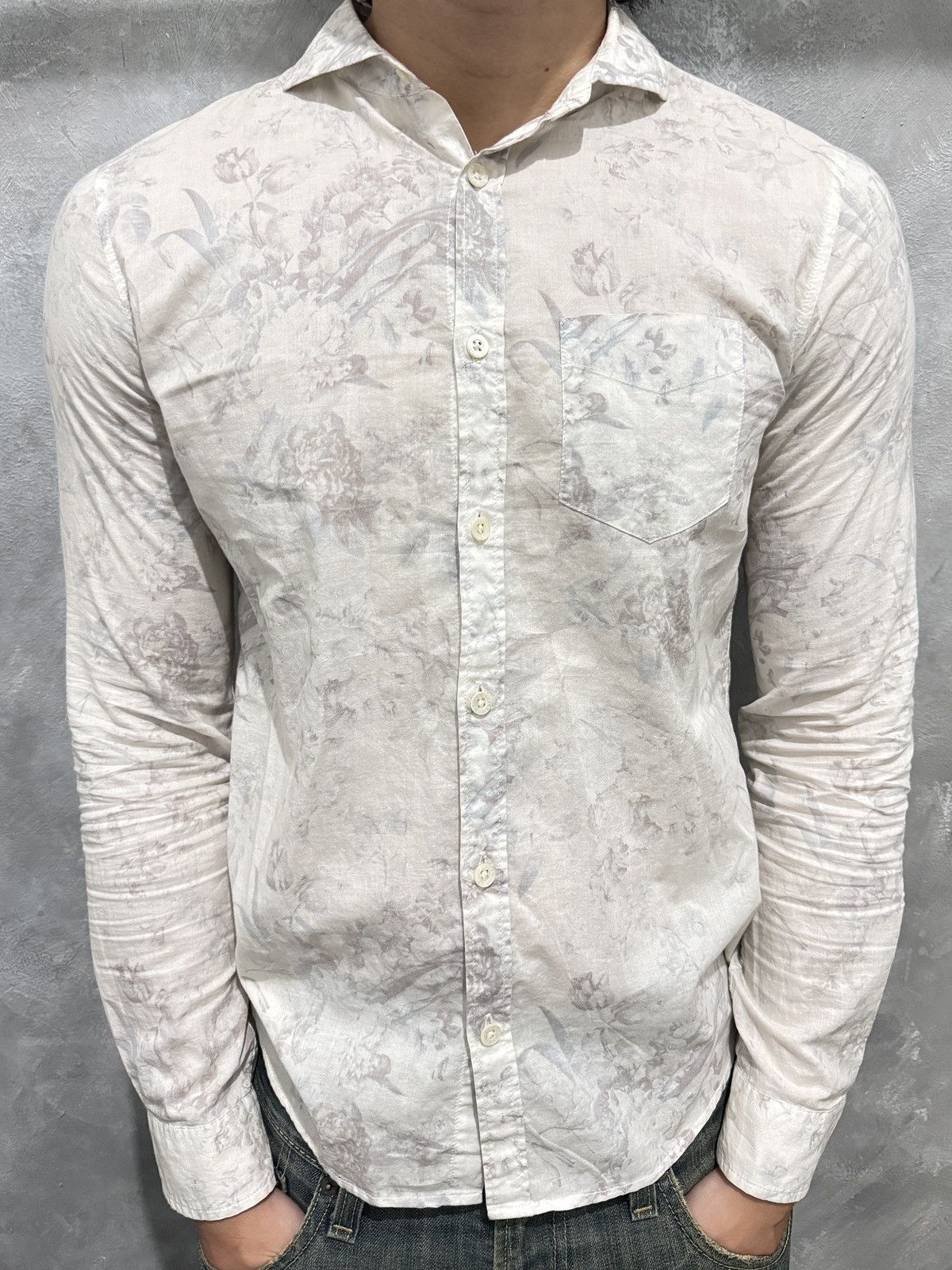 GOSTAR DE FUGA Gostar De Fuga Avant Garde Roses Shirt Size US S / EU 44-46 / 1 - 1 Thumbnail