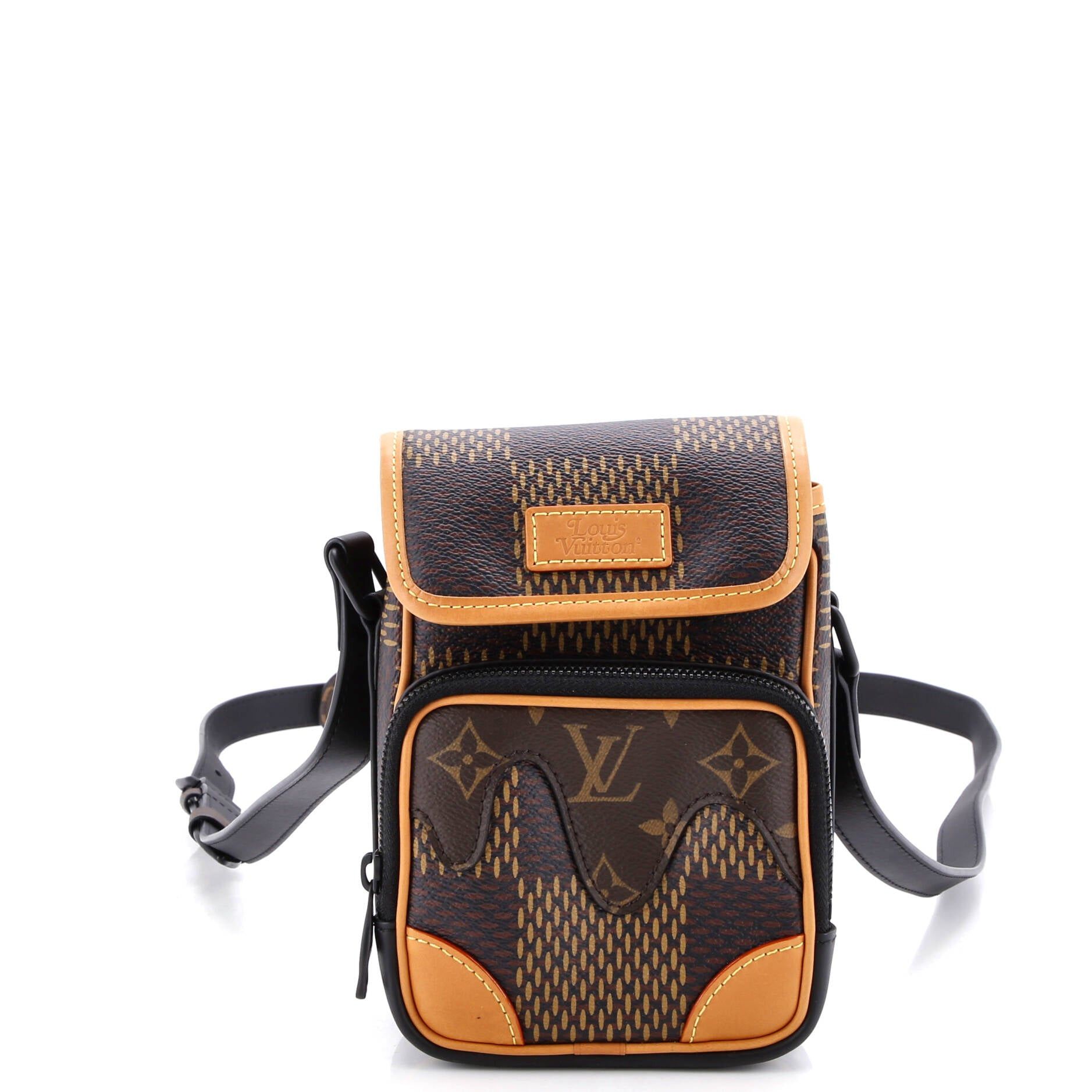Louis Vuitton Nigo Amazone Messenger Bag Size ONE SIZE - 1 Thumbnail
