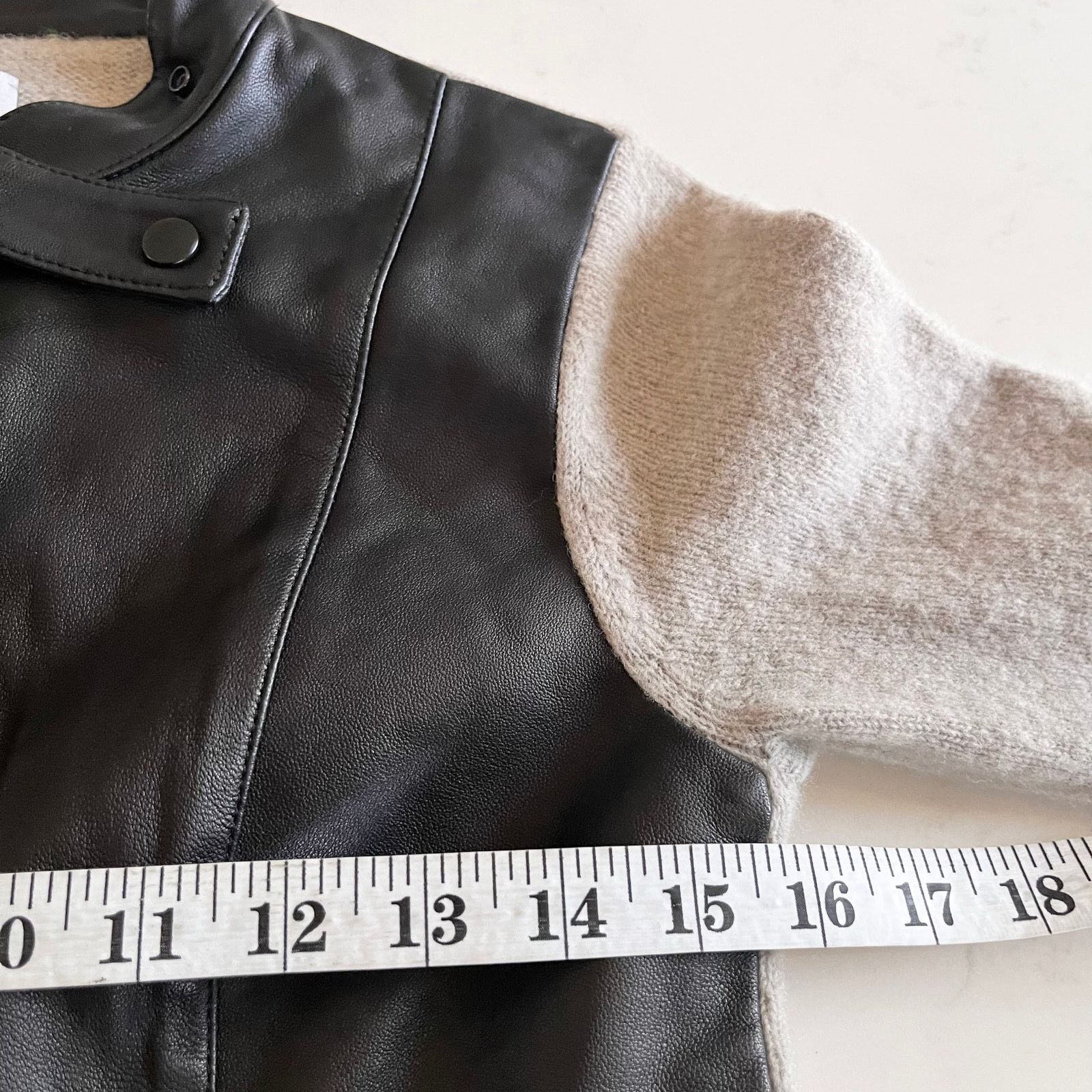 Robert Rodriguez Robert Rodriguez Black Leather Beige Knit Motorcycle Jacket Size S / US 4 / IT 40 - 7 Thumbnail