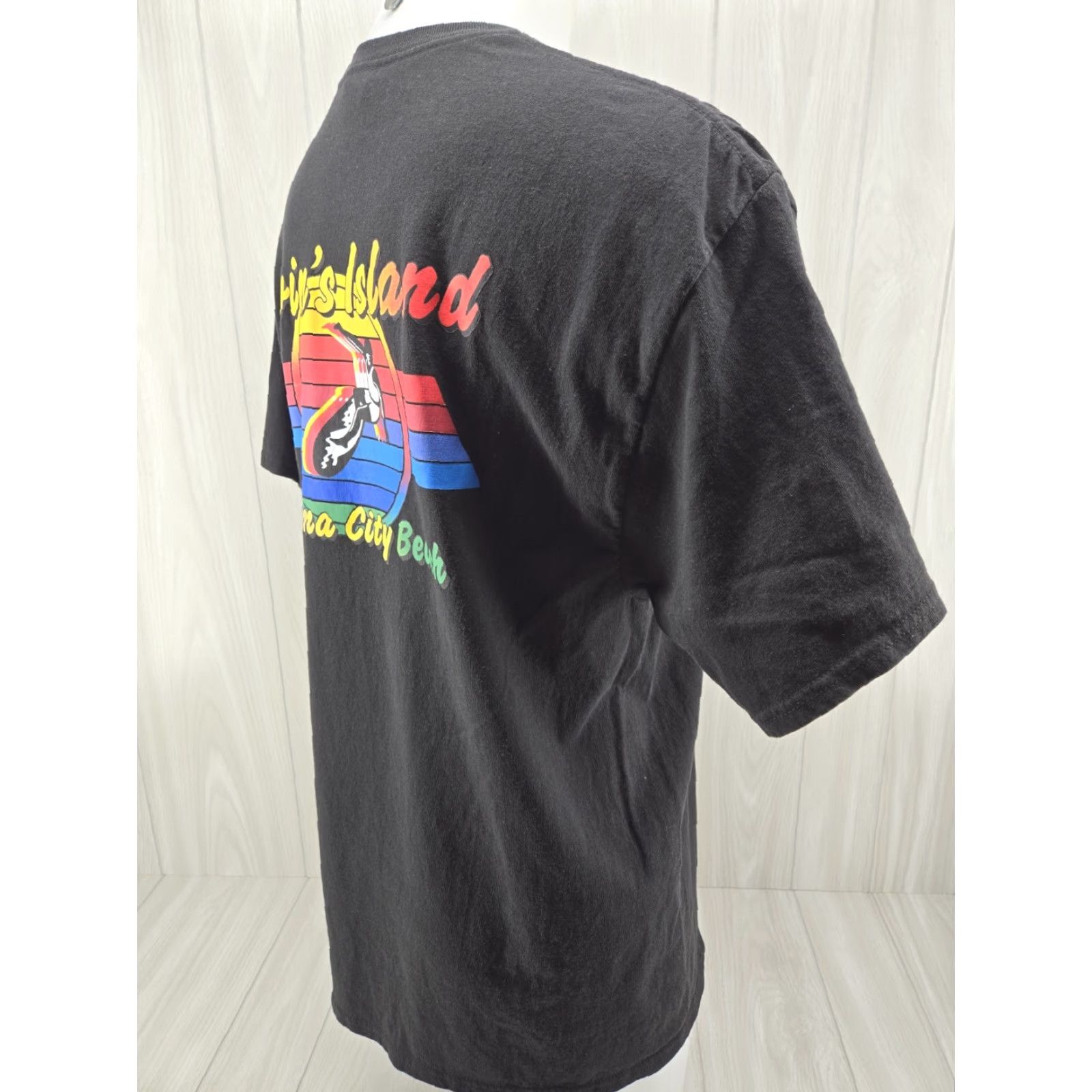 Delta Delta Alvin's Island Panama City Beach Surfer T Shirt 2XL Black Men Short Sleeve Cotton Round Neck Graphic Print T-Shirt Size US XXL / EU 58 / 5 - 7 Thumbnail