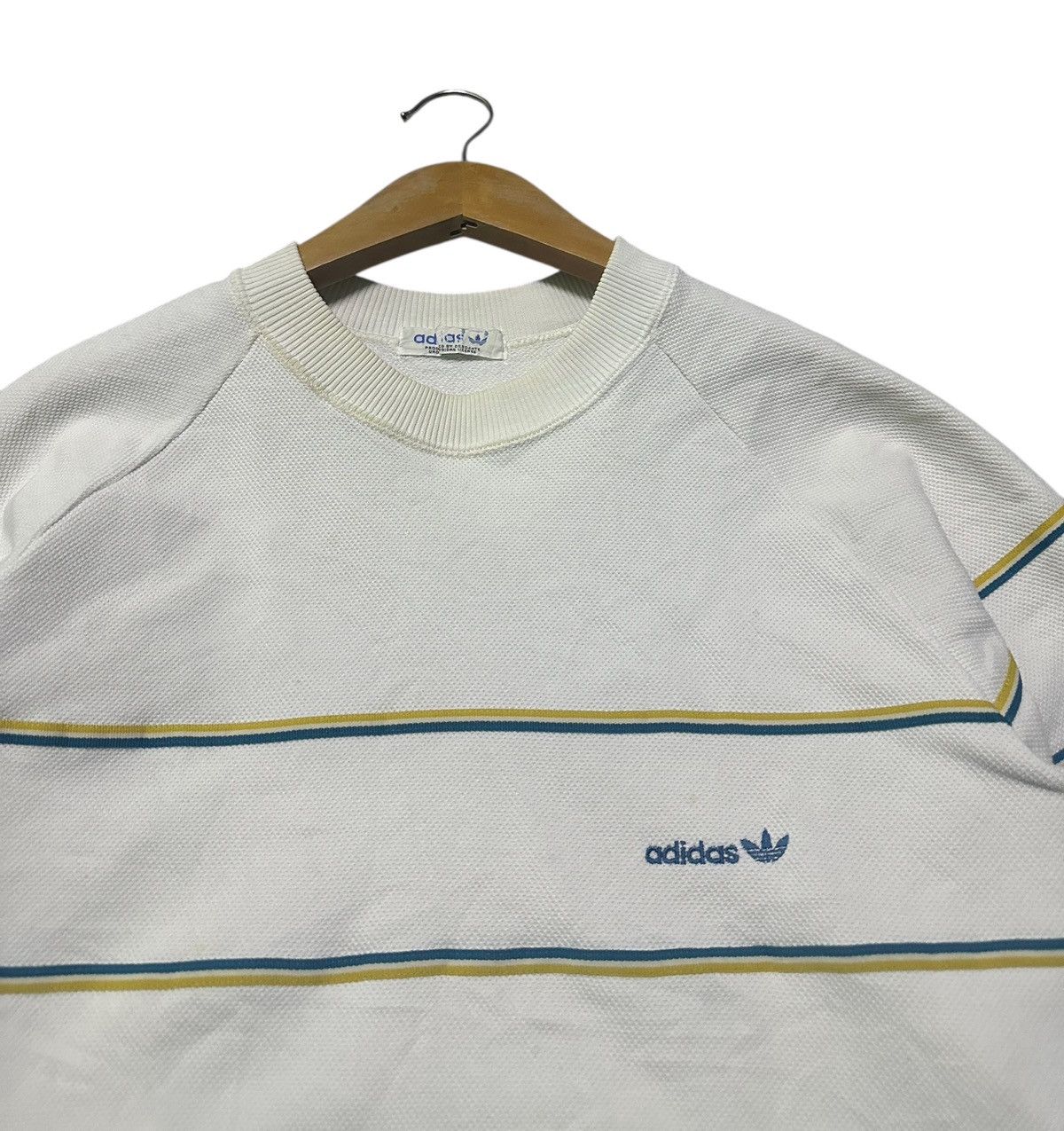 Adidas Vintage 80s Adidas descente crewned sweatshirt Size US M / EU 48-50 / 2 - 4 Thumbnail