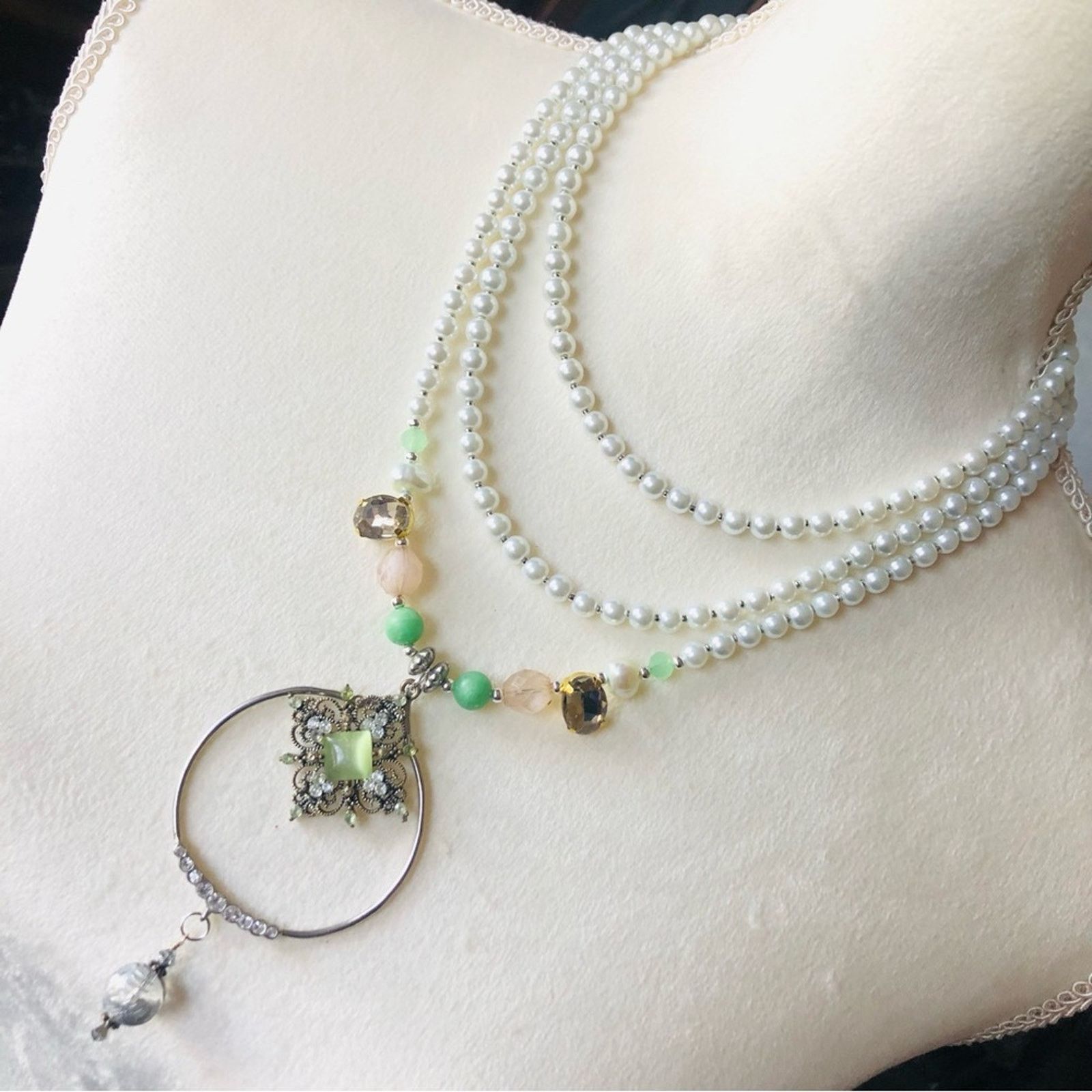 Handmade Handcrafted repurpose moon glow amulet glass Pearl neckla Size ONE SIZE - 1 Thumbnail