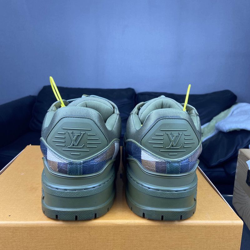 Louis Vuitton Louis Vuitton Trainer Maxi Low Top Sneakers -2508 Size US 9.5 / EU 42-43 - 3 Thumbnail