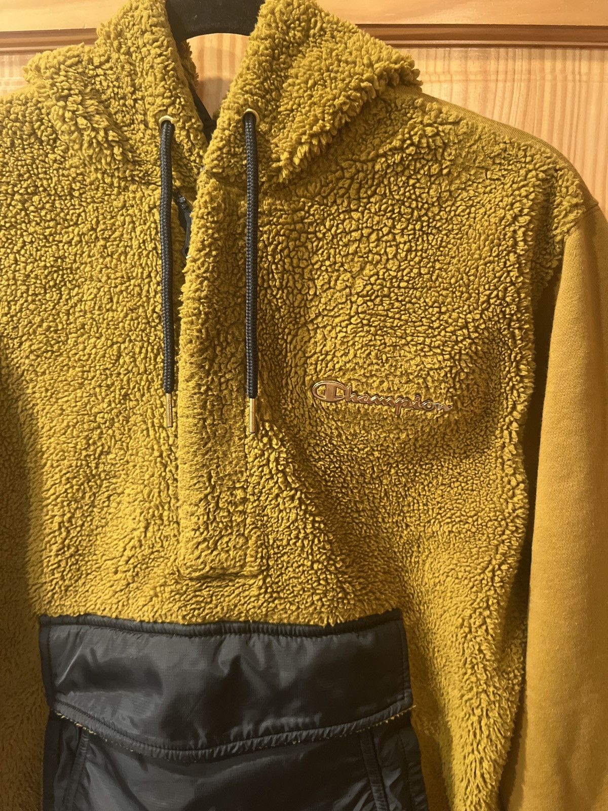 Champion Champion Faux Fur Hoodie Size US M / EU 48-50 / 2 - 2 Thumbnail