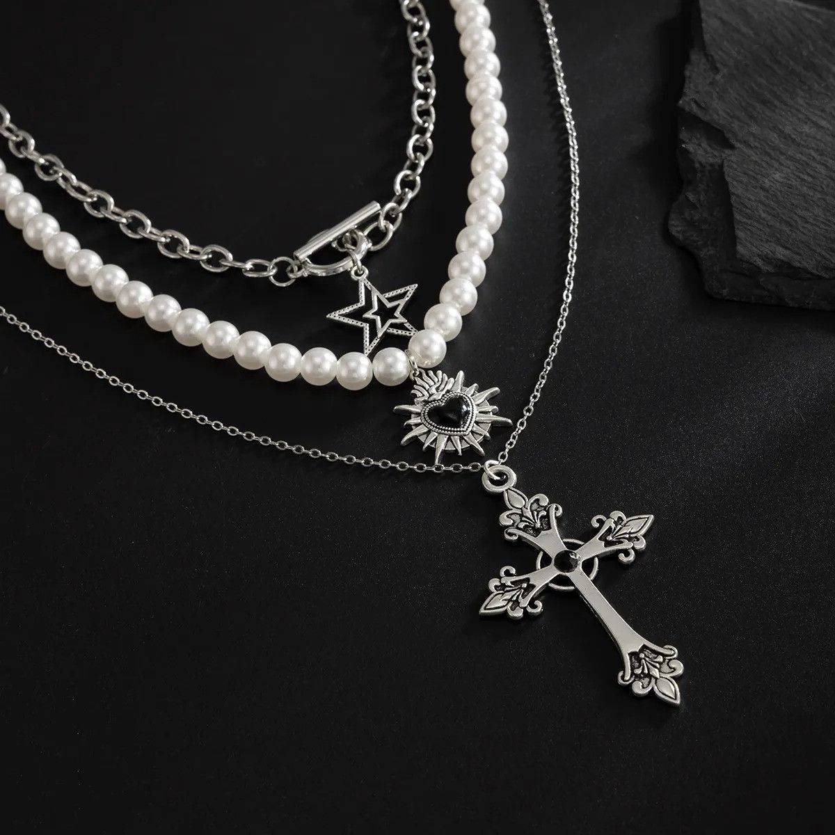 Vintage Pearl Cross Copper Plated Chain Necklace Size ONE SIZE - 6 Thumbnail