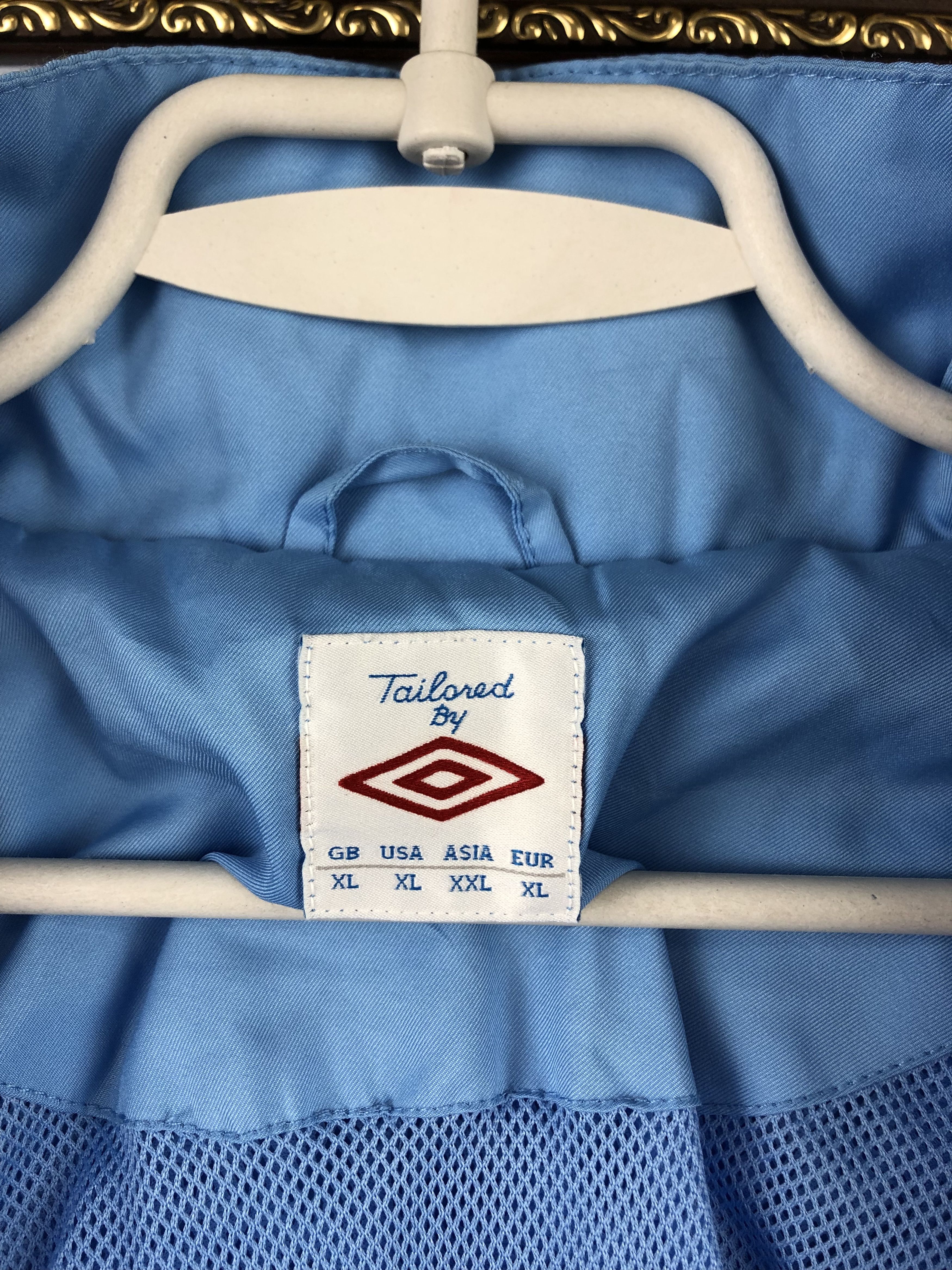 Nike Vintage Manchester City Football Jacket Windbreaker Blue Size US XL / EU 56 / 4 - 8 Thumbnail