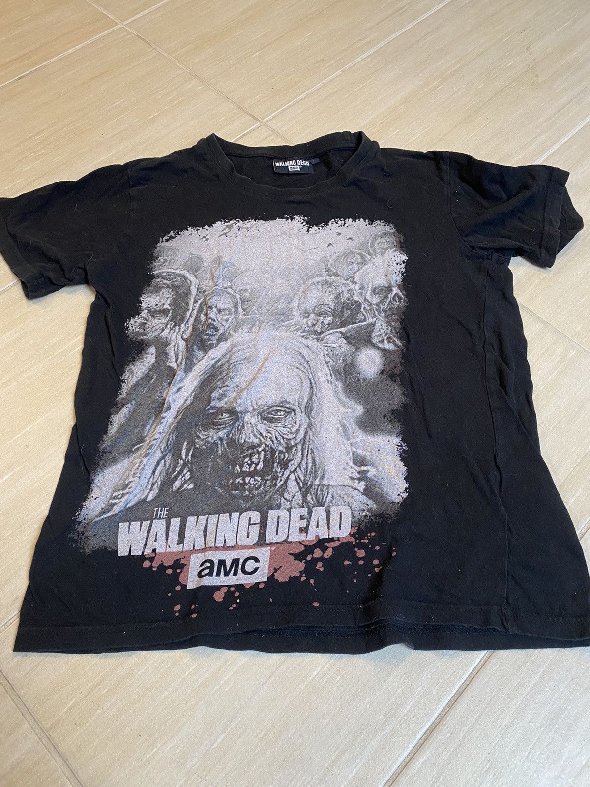 Vintage The walking dead tee Size US M / EU 48-50 / 2 - 1 Thumbnail