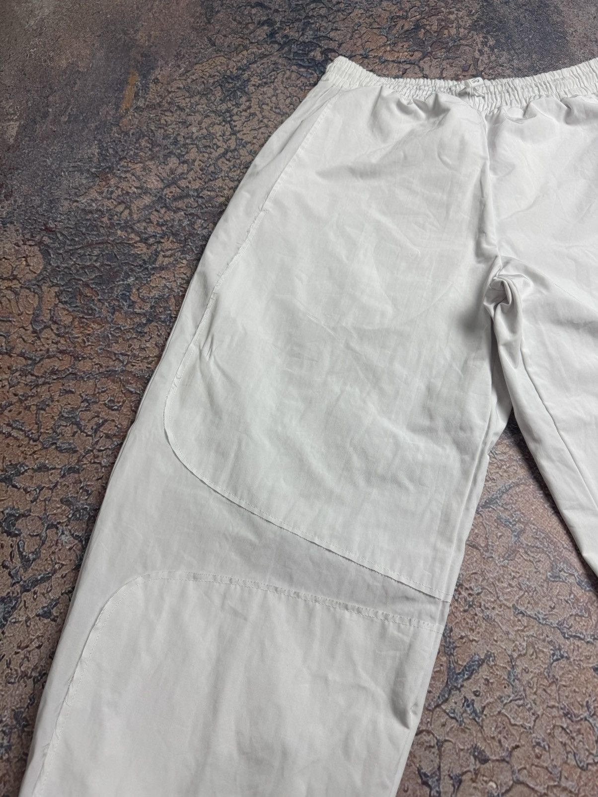 Other 6pm trackpants white size L Size US 30 / EU 46 - 7 Thumbnail