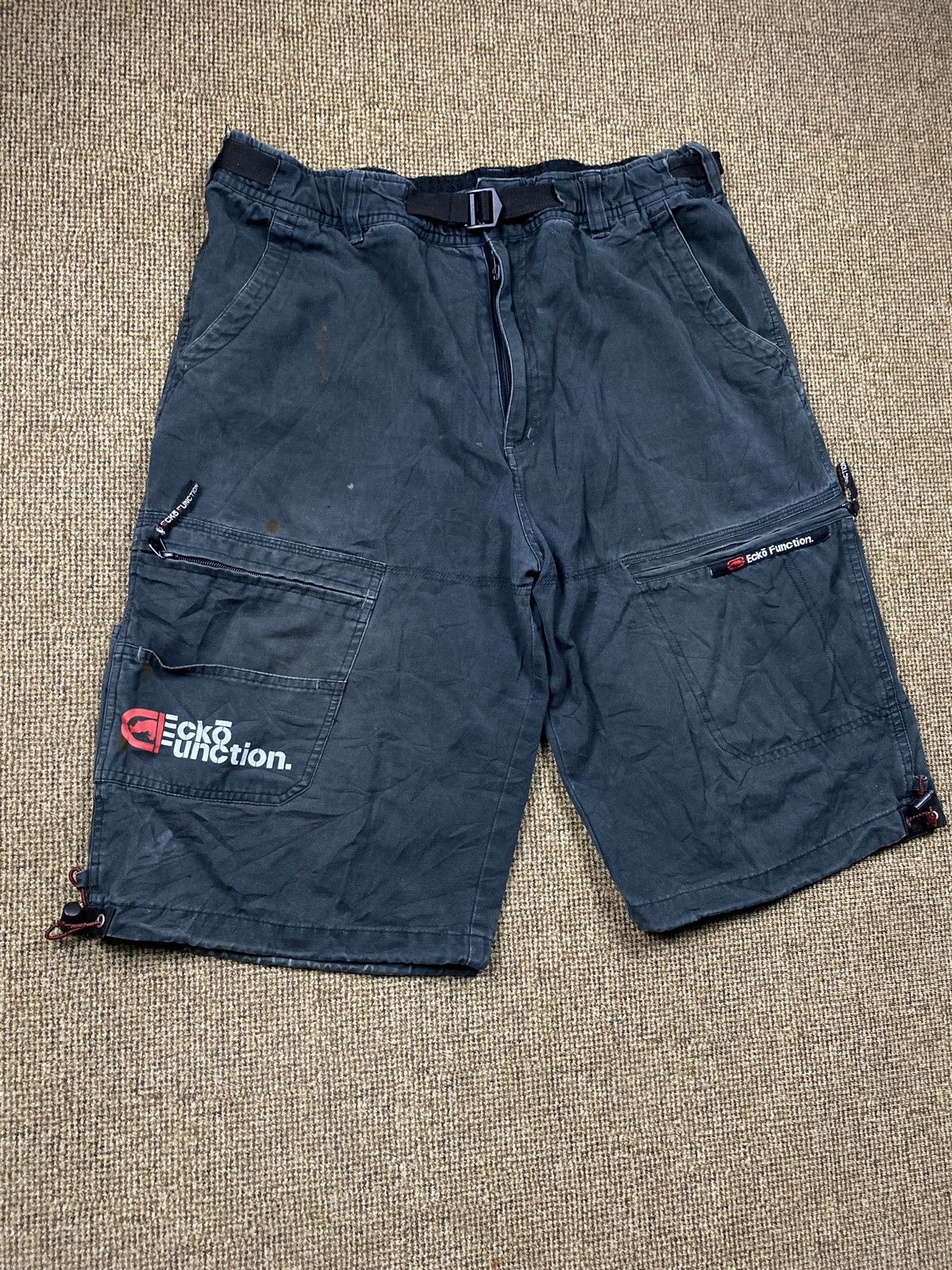 Ecko Unltd. Vintage Faded Ecko Function Cargo Shortpants Size US 35 - 4 Thumbnail
