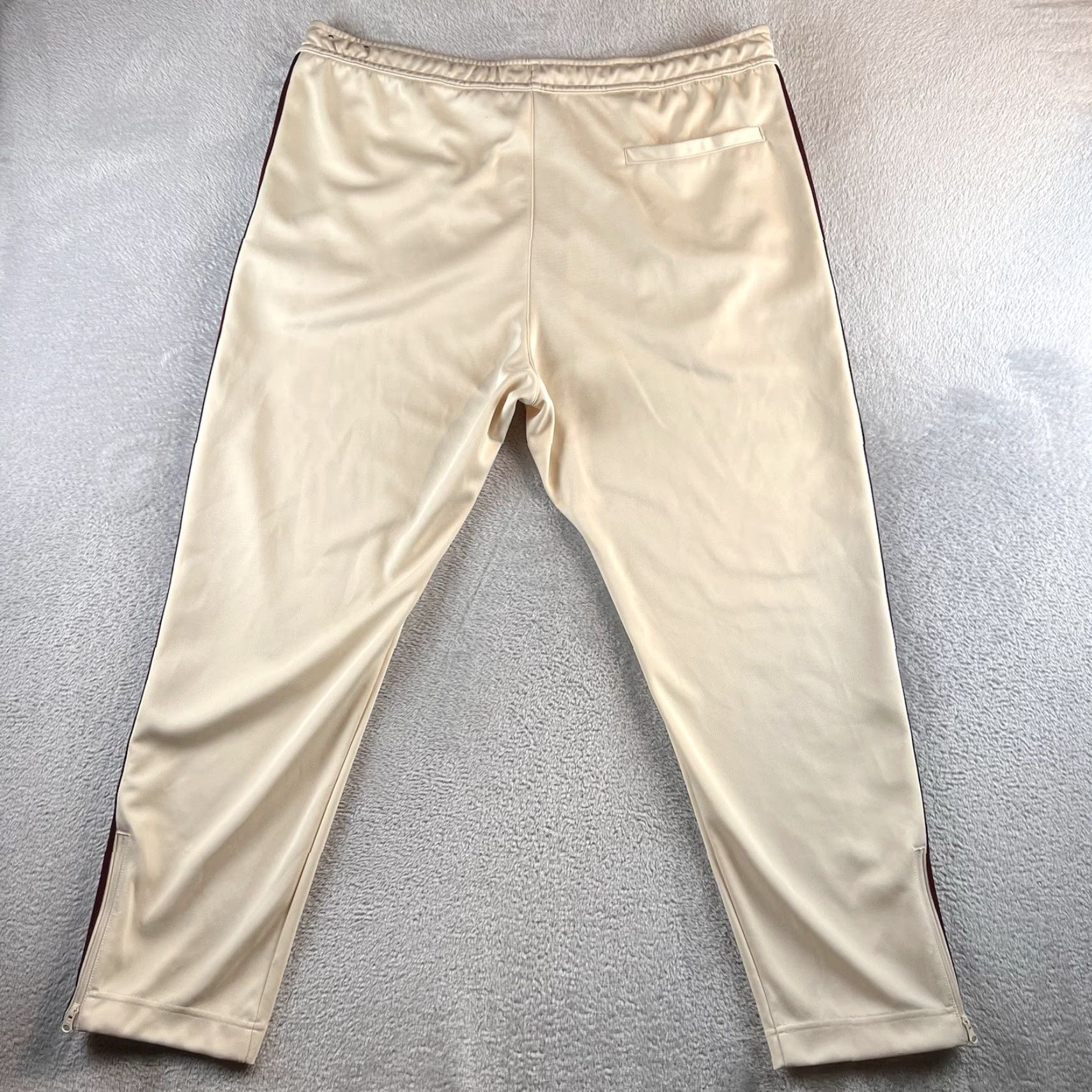 Nike NIKE Tribute Track pants Men XL Ivory Burgundy & Black Stripe AR2246-271 Tracksuit Activewear Mens XL Red Size 46R - 2 Thumbnail