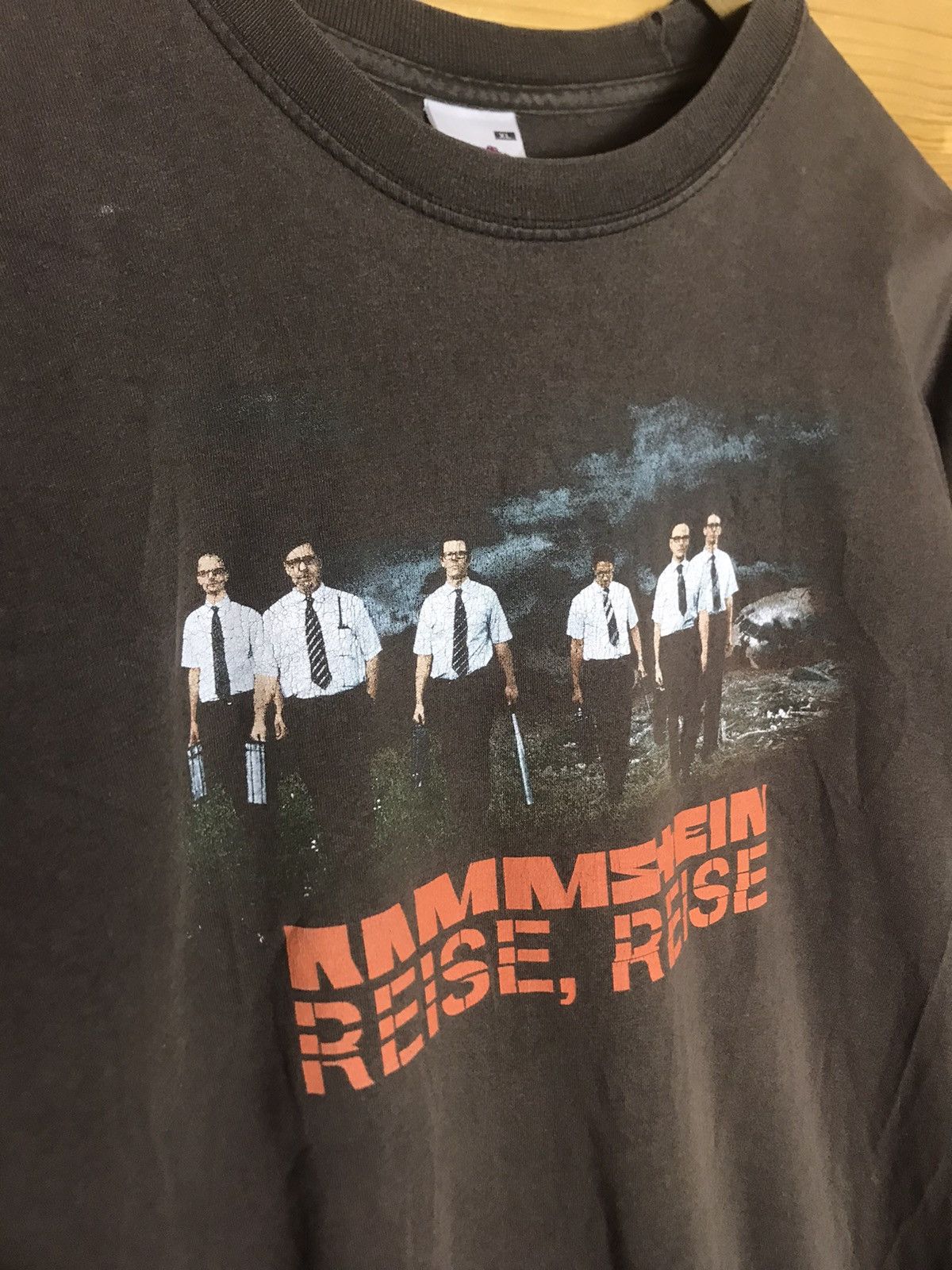 Band Tees Vintage Rammstein reise reise 2004 tour t-shirt Size US XL / EU 56 / 4 - 3 Thumbnail