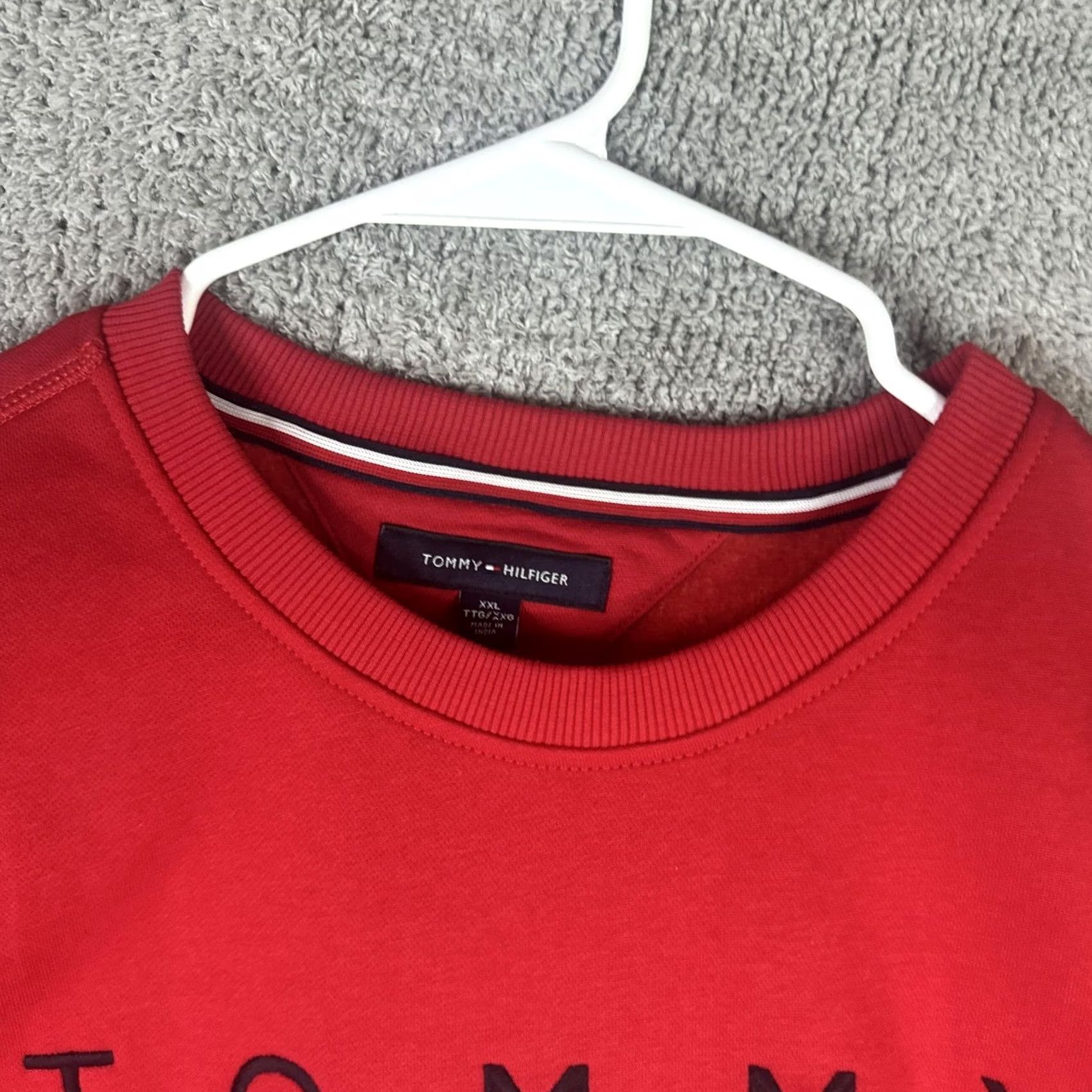 Tommy Hilfiger Tommy Hilfiger Mens Sweatshirt Crewneck 2XL Red Big Flag Logo Pullover Fleece Knit Regular Size US XXL / EU 58 / 5 - 5 Thumbnail