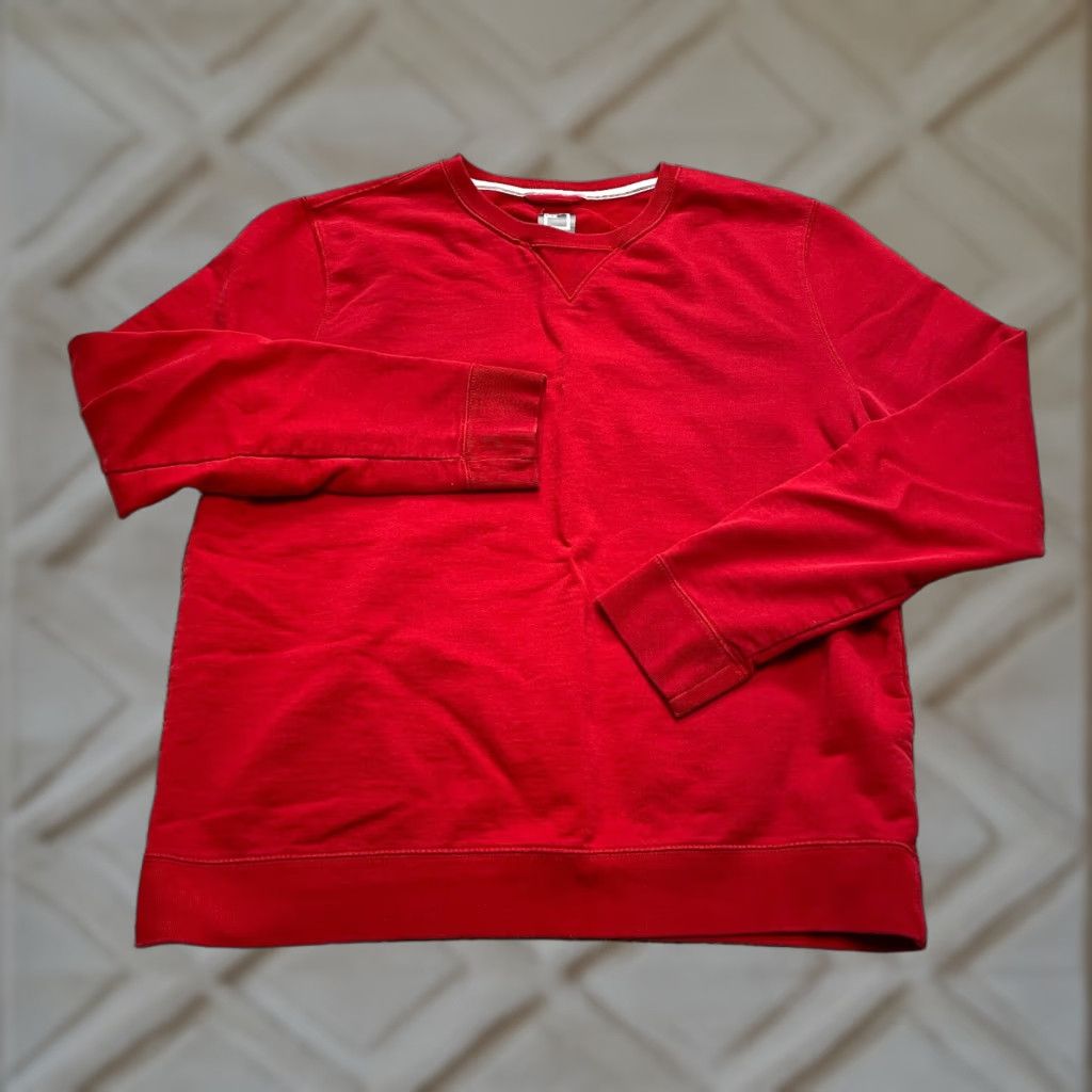 Vintage VINTAGE J. C. Penney Sweatshirt Unisex Adults Sweatshirt XL Red Crew Neck Pullover Solid Cotton Knit Top Size US XL / EU 56 / 4 - 1 Thumbnail