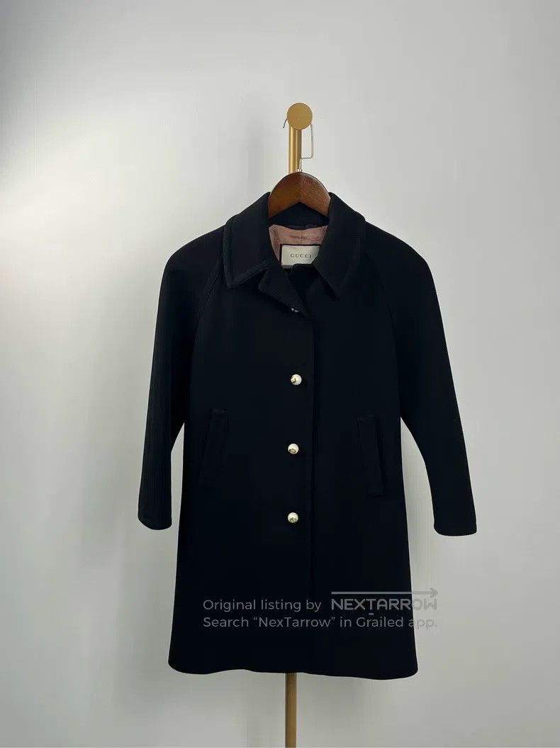 Gucci gucci Black metal buckle logo lapel jacket Size XS / US 0-2 / IT 36-38 - 1 Thumbnail