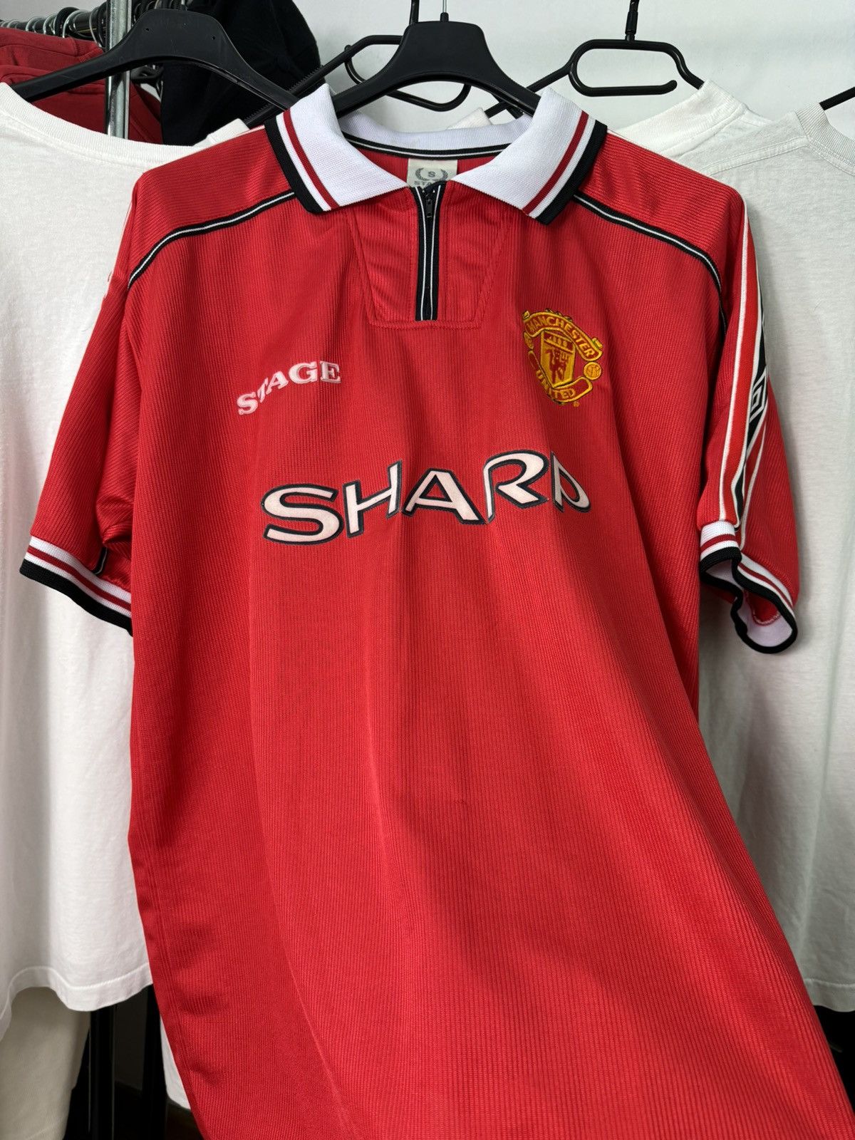 Vintage Vintage Manchester United Sharp Logo Jersey blokecore y2k Size US XL / EU 56 / 4 - 4 Thumbnail