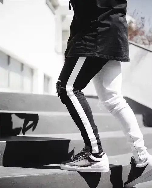 Other Men Stylish Ripped Jeans Pants Biker Skinny Slim Size US 33 - 4 Thumbnail