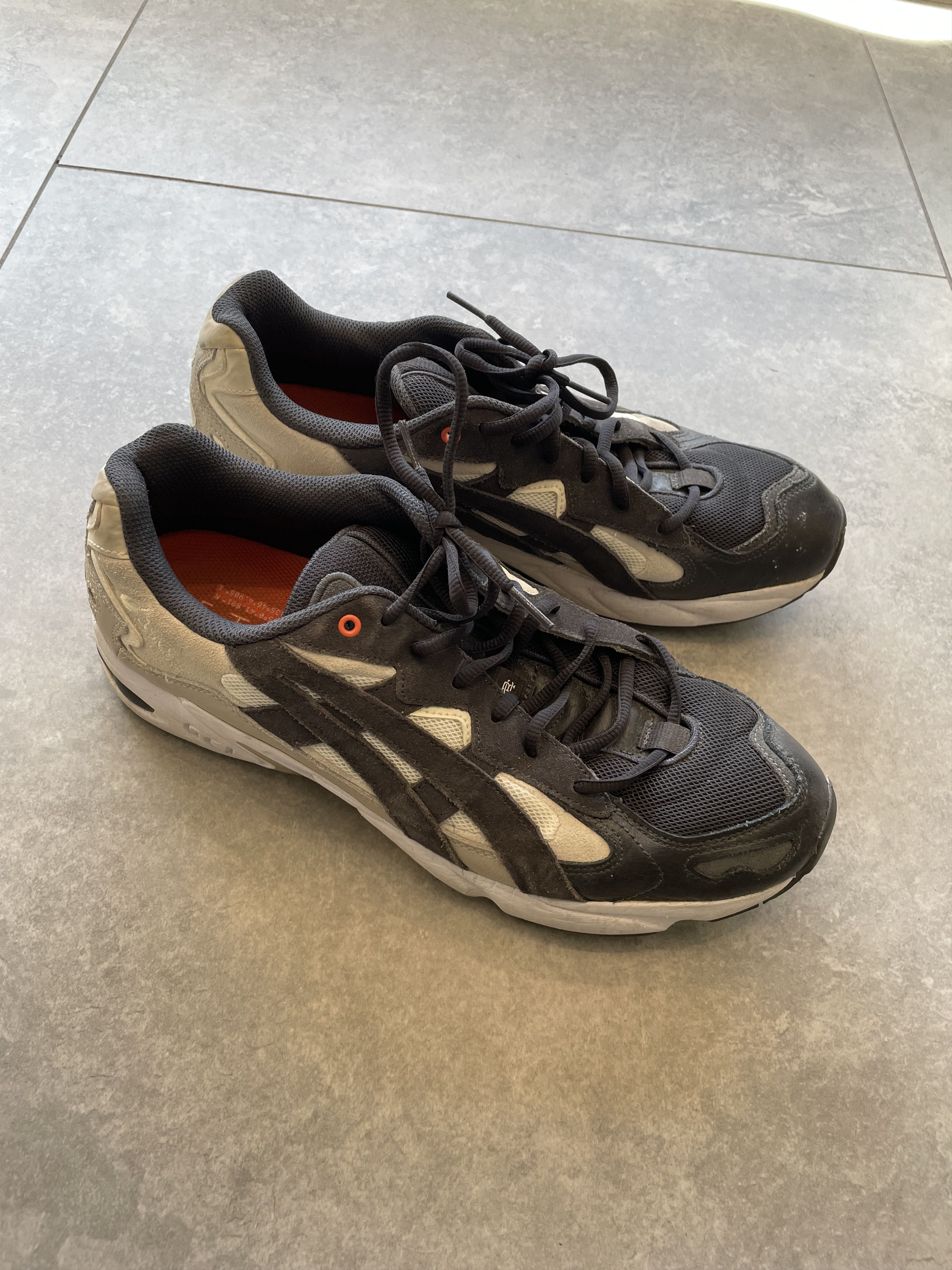 Asics × Reigning Champ Asics X Reigning Champ Gel Kayano 5 OG Size US 11.5 / EU 44-45 - 2 Thumbnail