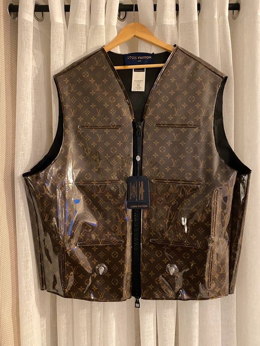 LOUIS VUITTON Virgil Abloh 2019 Runway Boyhood leather monogram puffer vest  L