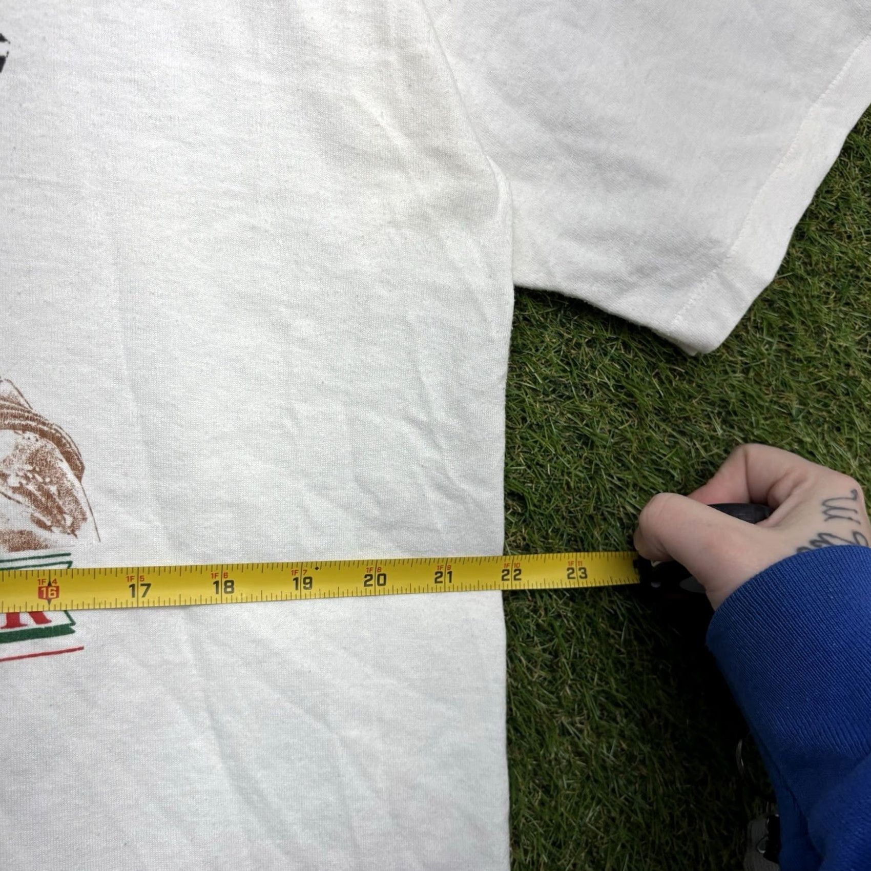 Jerzees VINTAGE Operation Desert Storm Shirt Mens XL Jerzees White 1990s Graphic Tee US Made Mens XL Size US XL / EU 56 / 4 - 7 Thumbnail