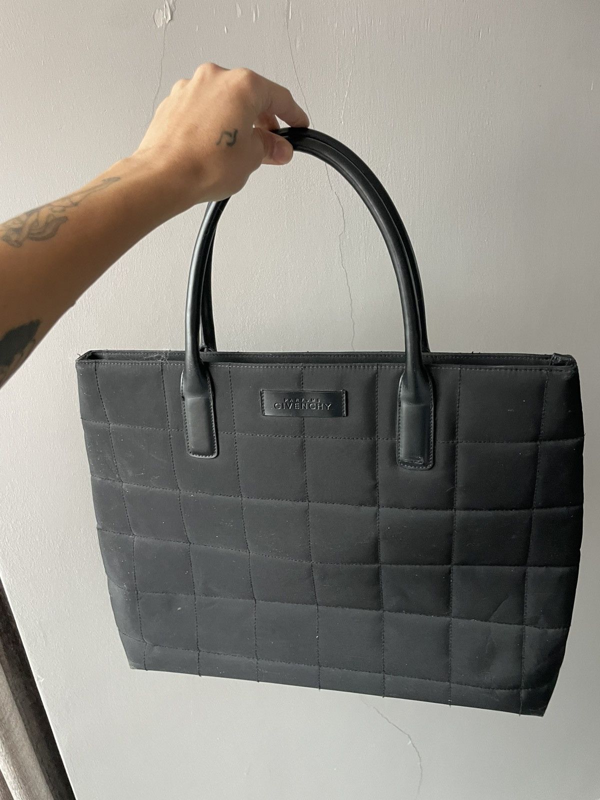Givenchy Givenchy perfume bag Size ONE SIZE - 6 Thumbnail