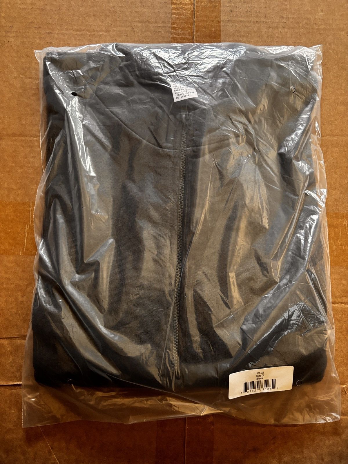 Yeezy YEEZYQUARTERZIP JC-02 Sz 2 Size US L / EU 52-54 / 3 - 7 Thumbnail